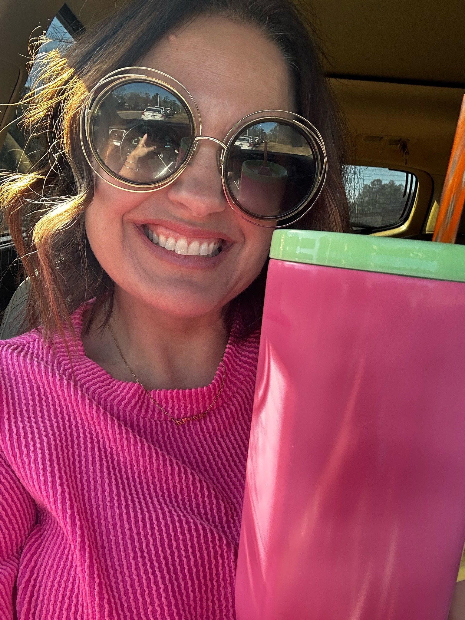 This is my favorite Corckcircle cup and my fav “Elton John”  Chloe sunnies 🩷

#LTKMidsize #LTKOver40 #LTKSeasonal