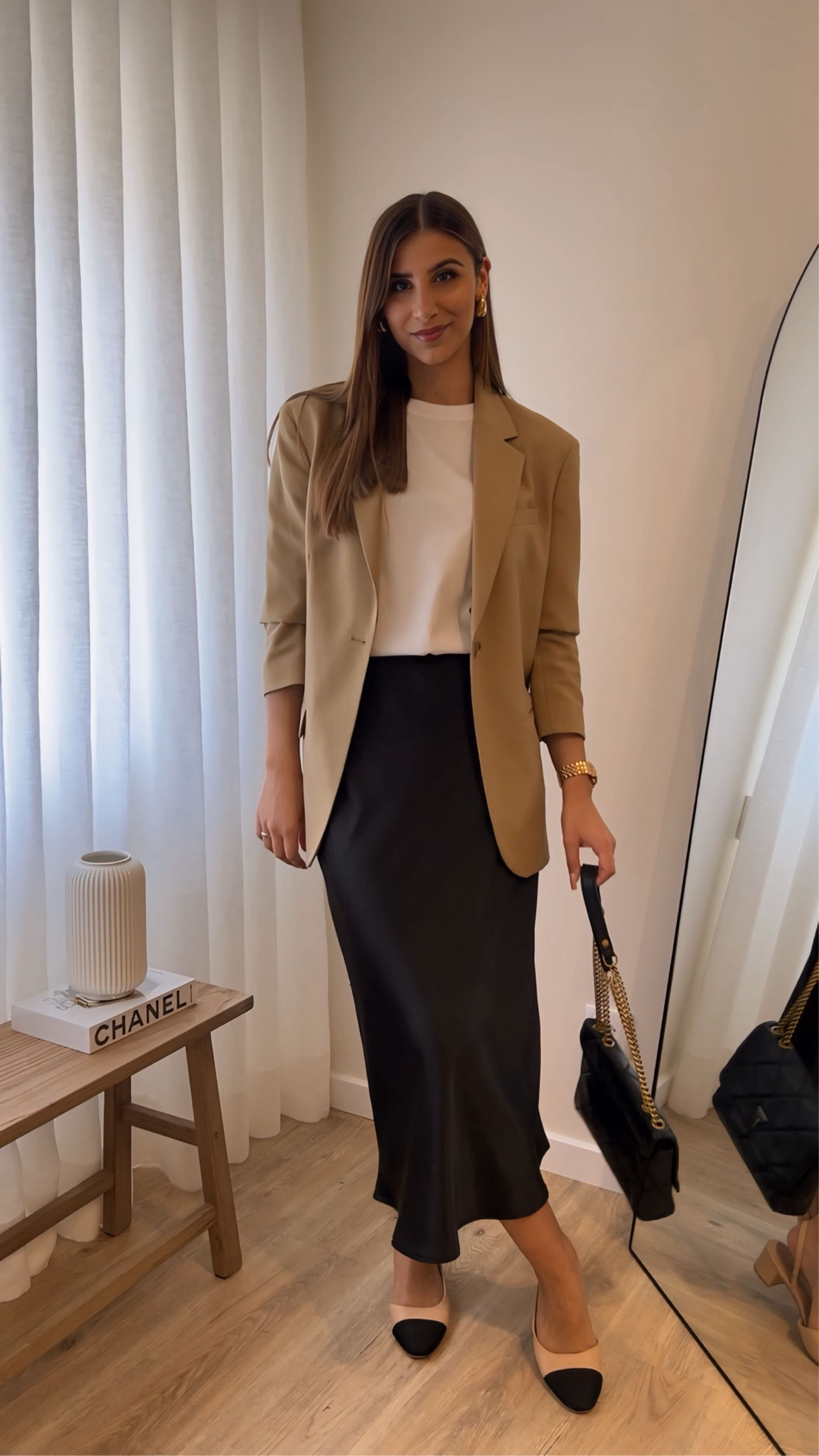 Day 6 of 15 Days styling my Spring/Summer Capsule Wardrobe ✨

#capsulewardrobe #minimalfashion #oldmoneyfashion

#LTKWorkwear #LTKStyleTip #LTKSeasonal