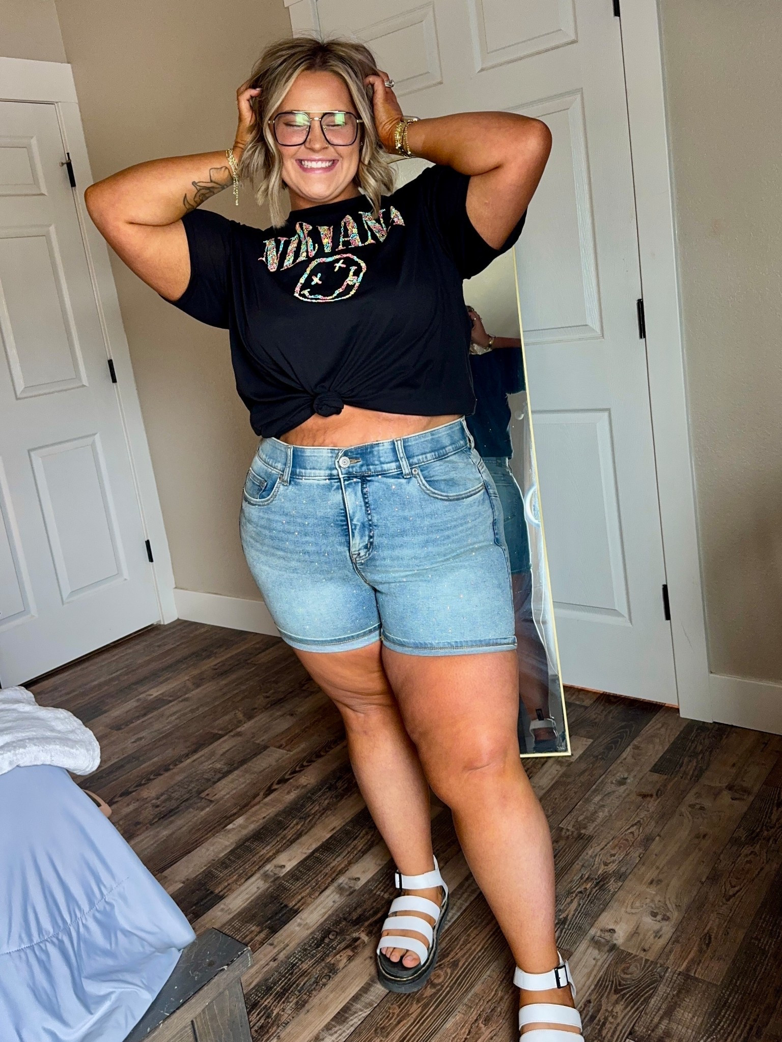 proof you don’t have to hide your body to look good 🖤
who said basics had to be boring??


#LTKootd #LTKPlusSize #LTKmomlife