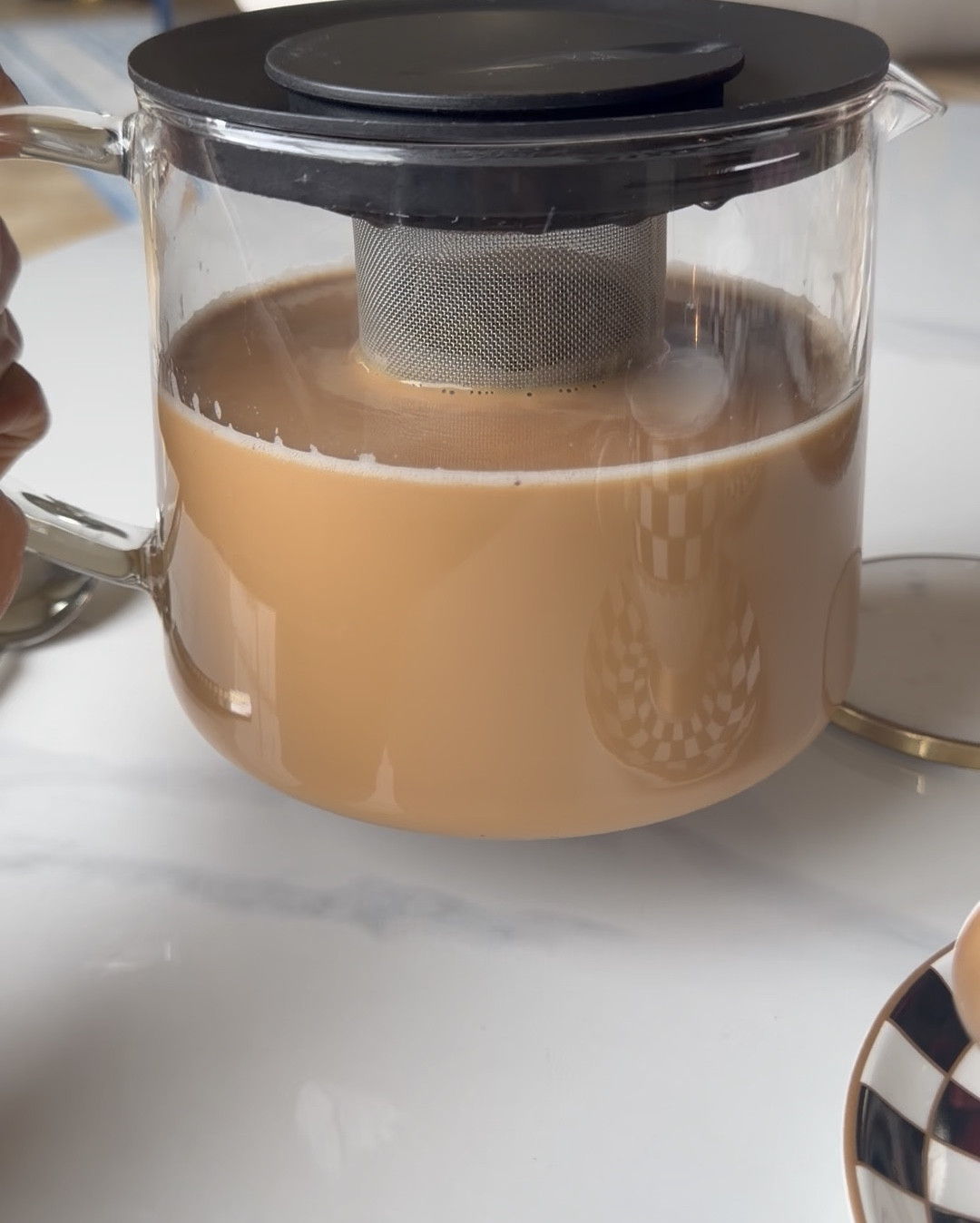 Tea pot with strainer 
So durable, ours is over 10 years old
No drippage 
Easy to clean
Dishwasher safe!

Cups and saucers are a huge hit and this 18 piece set is pure perfection! Microwave and dishwasher safe!

#LTKHoliday #LTKGiftGuide #LTKHome