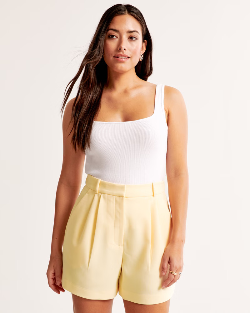 Women's Curve Love A&F Sloane Tailored Short | Women's Bottoms | Abercrombie.com | Abercrombie & Fitch (US)