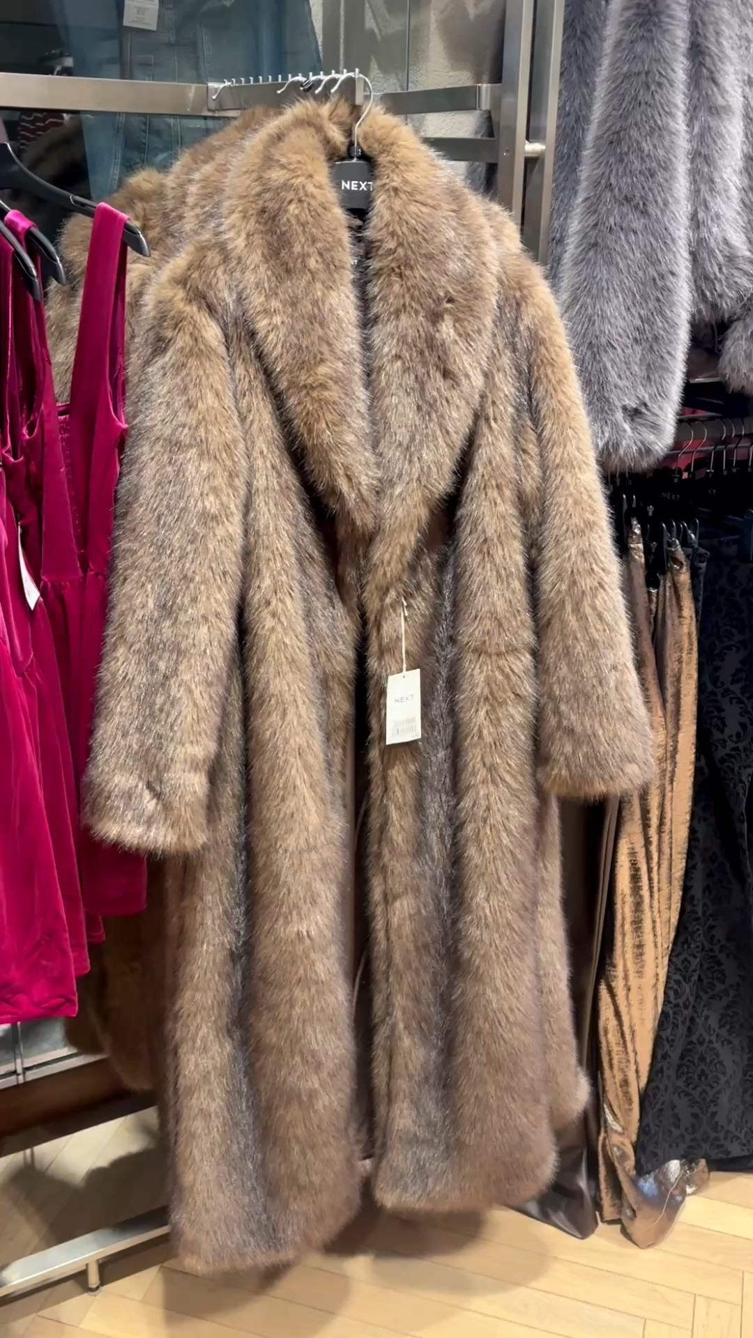 run to next for the cosiest winter coat!!🧸🍪🧋#nextcoat #fauxfurcoat #christmasgiftideas #partywear #partyseason #nexthaul #christmaspartyoutfits

#LTKfestive #LTKwinter #LTKuk