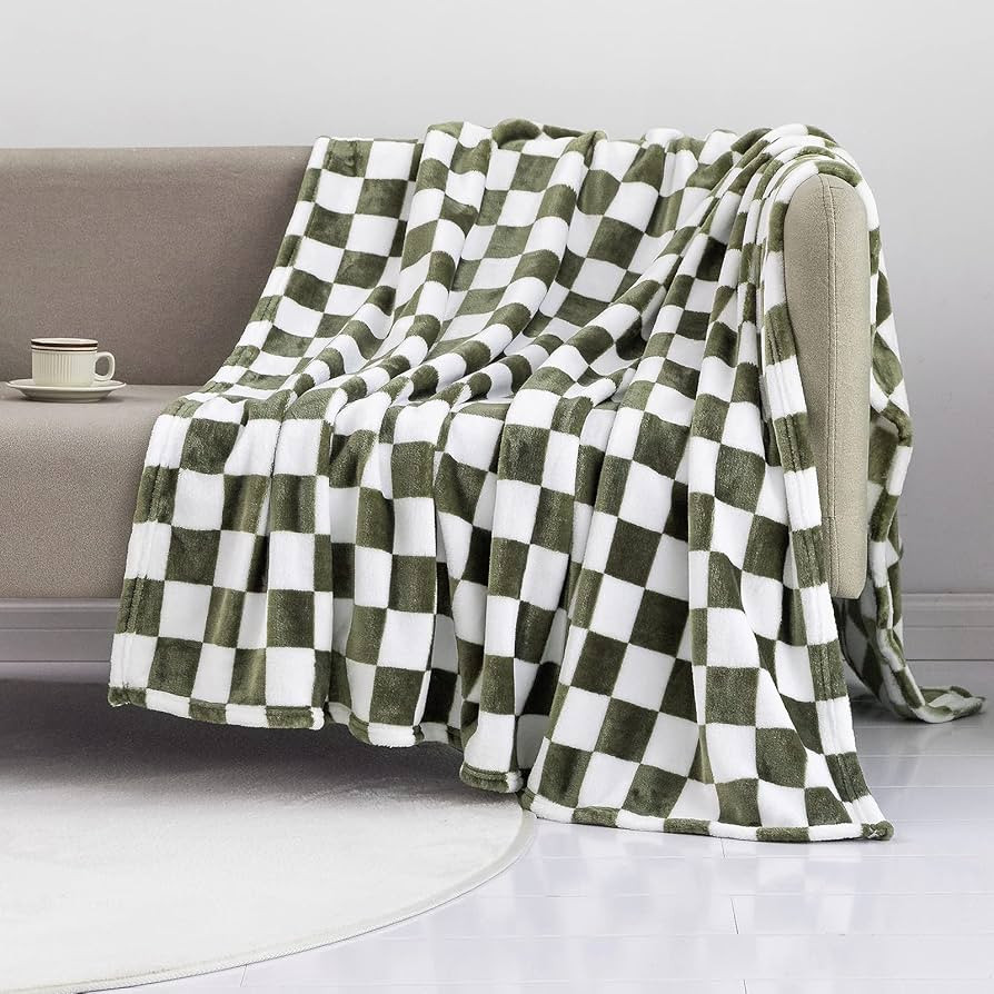 LOMAO Throw Blankets Flannel Blanket with Checkerboard Grid Pattern Soft Throw Blanket for Couch,... | Amazon (US)