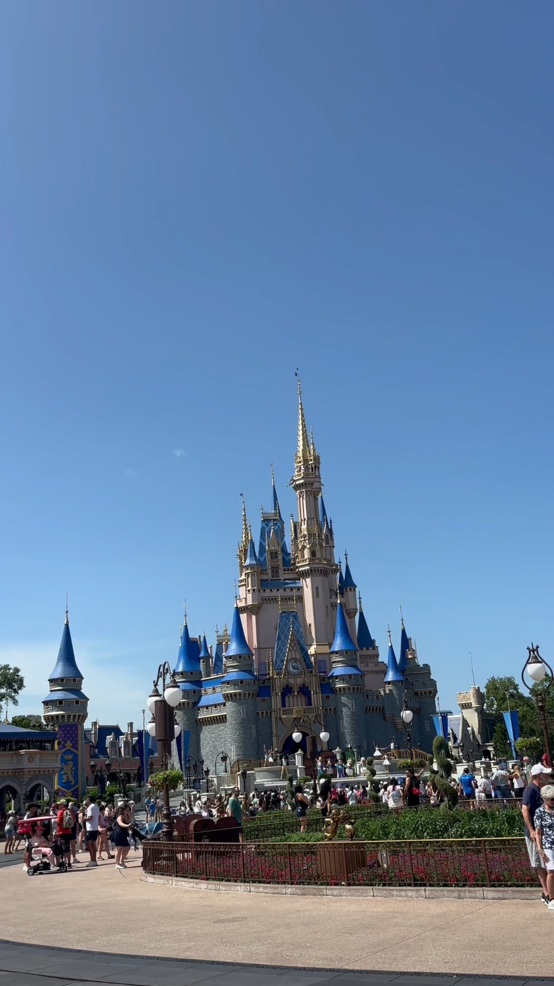 Simple Disney World style 