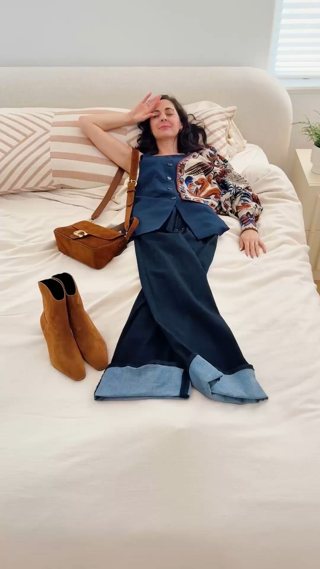 It’s been 7 weeks since I broke my pelvis & I’m still dreaming about all the fall outfits I’ll be wearing soon. 

#LTKItBag