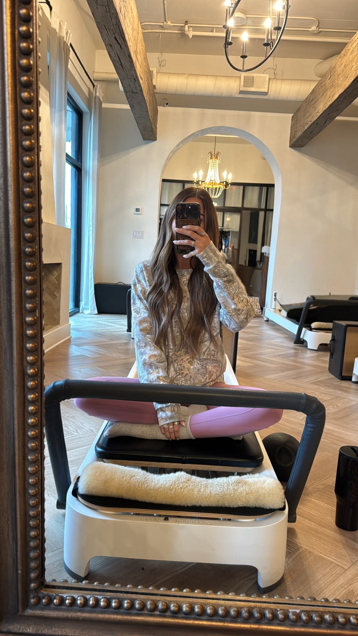 Size M camo sweatshirt 
small leggings 

#LTKfitnessgoals