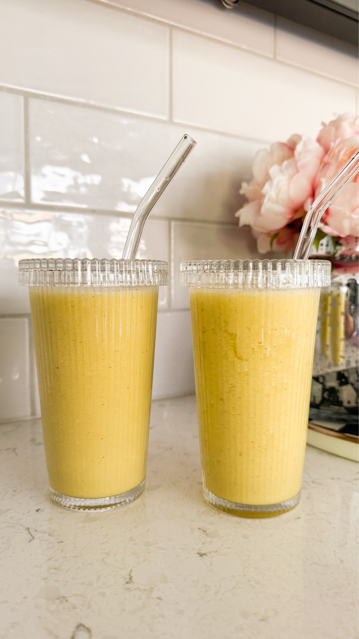 Combler Glass Cups with Lids and Straws, 12 oz Iced Coffee Cup for Coffee Bar Accessories

#LTKhome #LTKfindsunder50 #LTKSeasonal