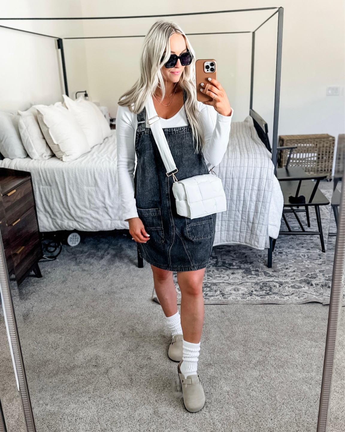 fall outfit idea feat. this denim jumper dress, the “it” mule clogs, slouchy socks, puffer bag, and bodysuit! wearing a size large in the dress! 🖤 all from amazon!



#LTKfindsunder50 #LTKshoecrush