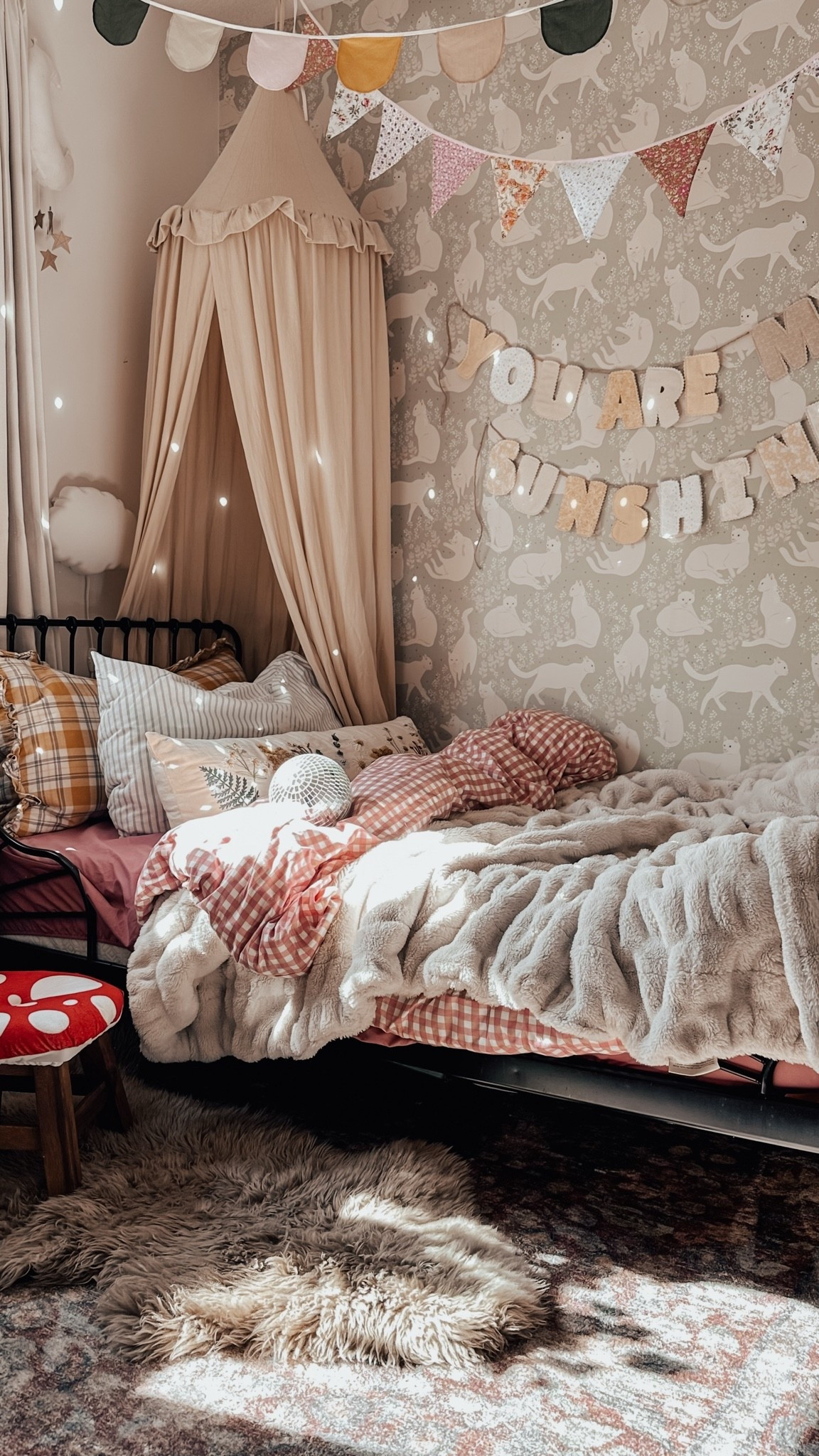 Everything I could like from her room is right here!

#LTKhome