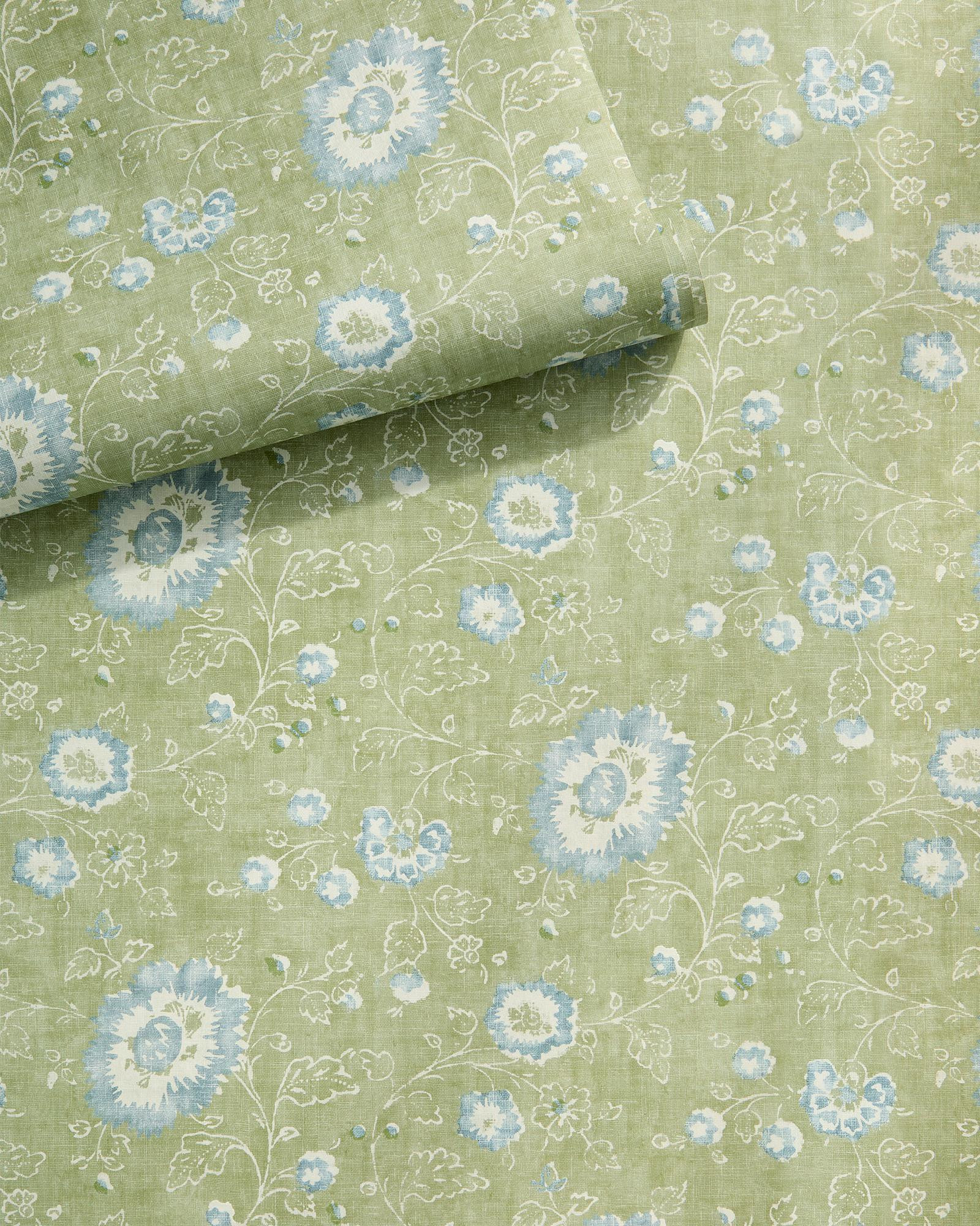 Windermere Wallpaper | Serena and Lily