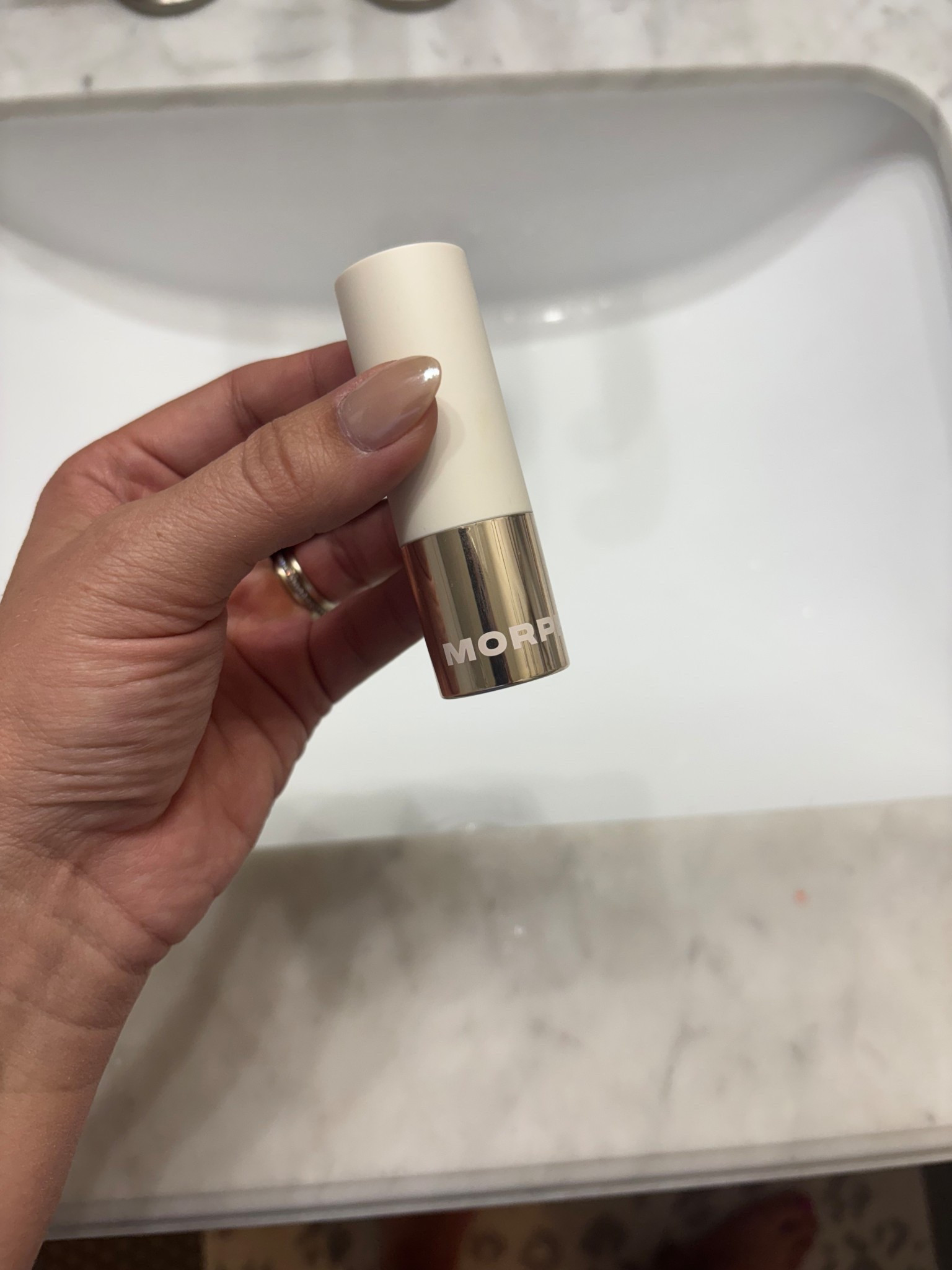 In love with this bronzer stick! Easy to blend and nice on the skin ☀️

Shade ignite 

#LTKBeauty #LTKgrwm #LTKselfcare