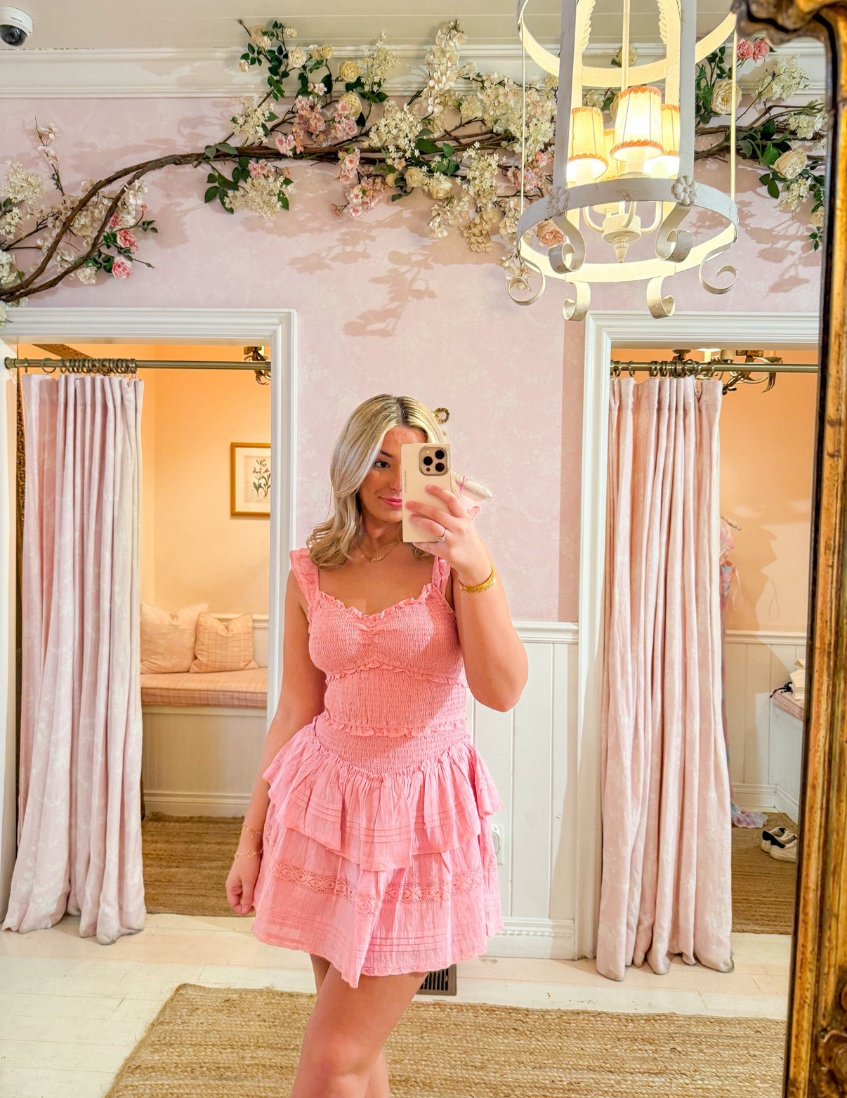 my favorite lsf dress ever 🎀💗🤍

#LTKSummerEdit #LTKStyleTip #LTKU