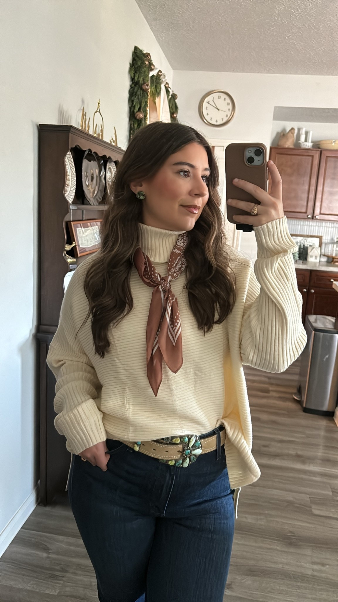 western style outfit 🤎 size large in sweater (wanted a roomy fit), 8x32 in jeans. jeans linked are exact style, similar color.

#LTKStyleTip #LTKootd #LTKHoliday