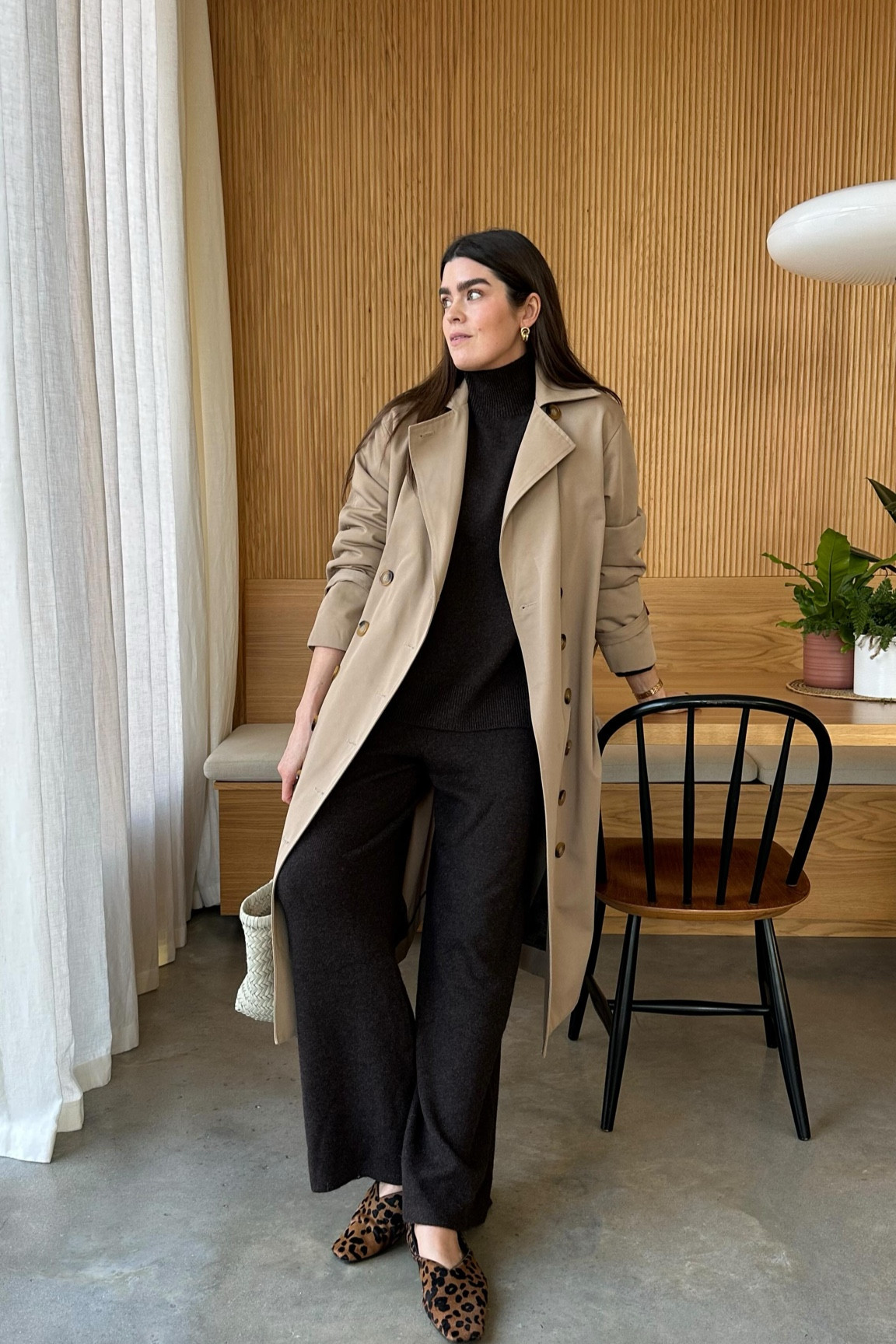 How I take a matching set from a working-from-home vibe, to heading out the house: 
- Add a structured shoe 
- Layer it with a long trench 
- A small bag adds some polish 

#OOTD #WorkingFromHomeOutfit #WhatIWoreToday