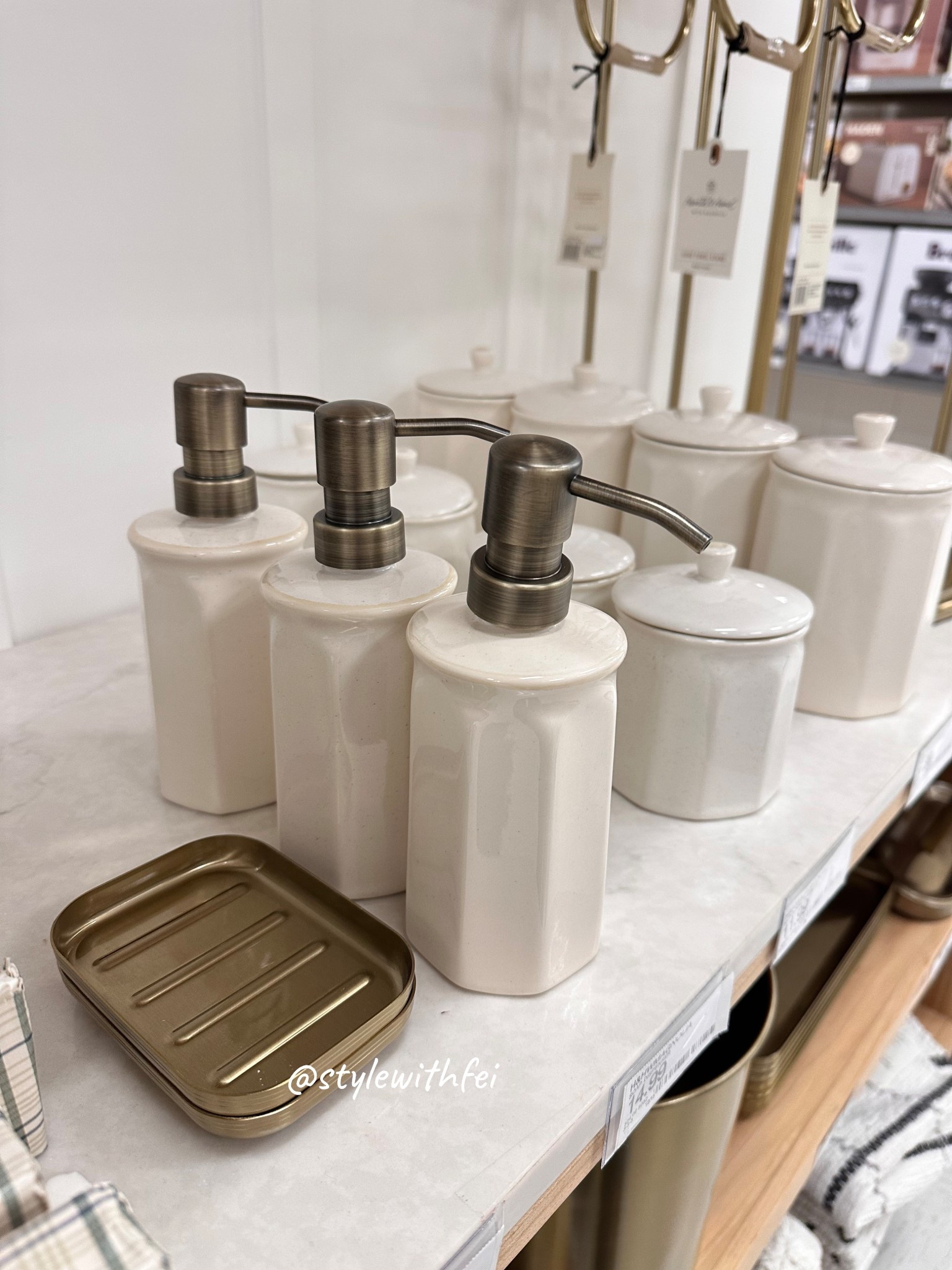 #bathroom #targetfinds #homeginds

#LTKU #LTKHome #LTKSaleAlert
