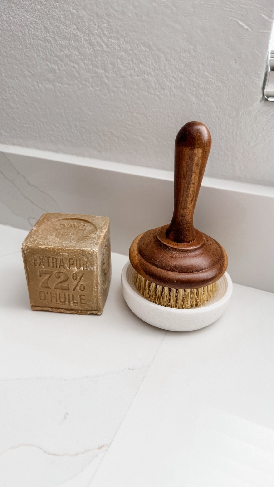 The cutest dish brush set + olive oil dish soap!🤍

#LTKHome #LTKmomlife