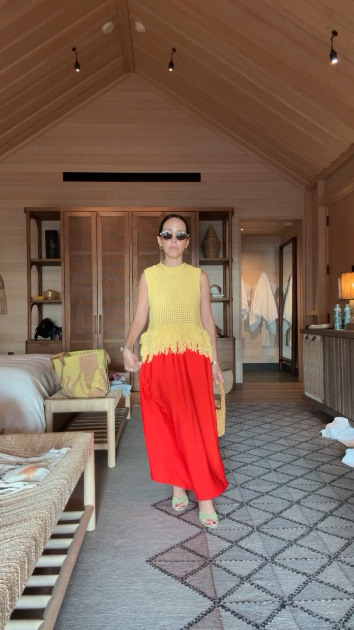 Talking you through my vacation night 1 look 

#LTKSeasonal #LTKTravel #LTKStyleTip