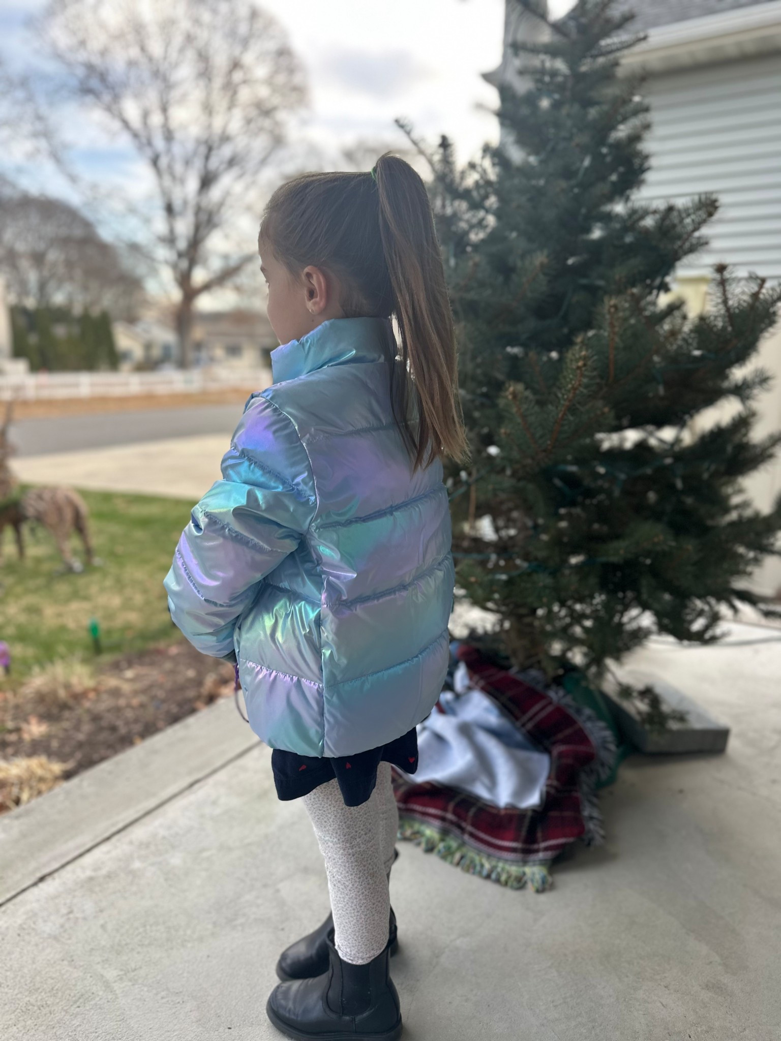 Puffer coat for girls with “frozen” vibes. From JCREW on sale! 

#LTKGiftGuide #LTKHoliday #LTKKids