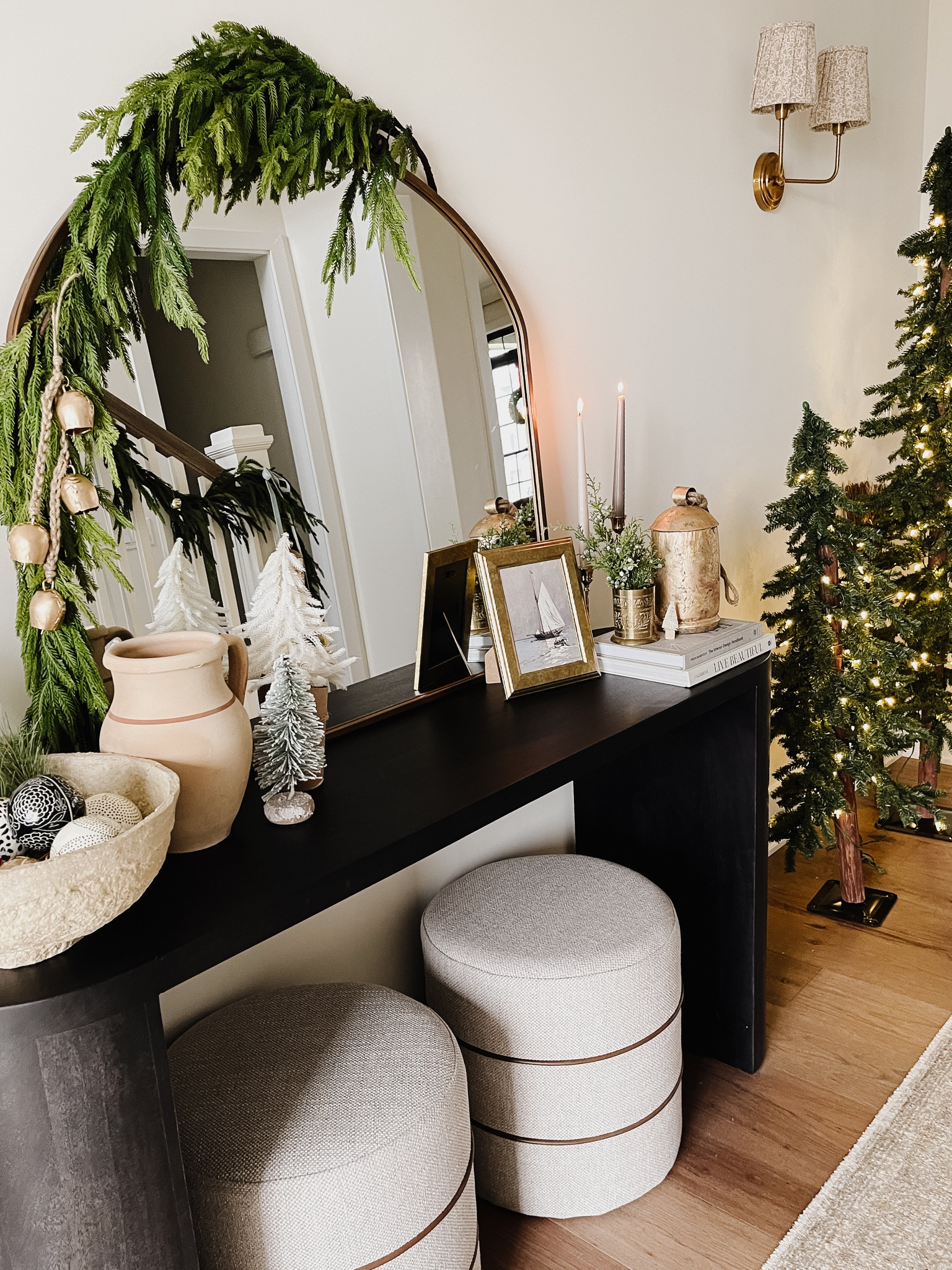 Console table, Christmas decor, Black Friday sales, greenery, 25% off mirror and table

#LTKHoliday #LTKSeasonal #LTKsalealert