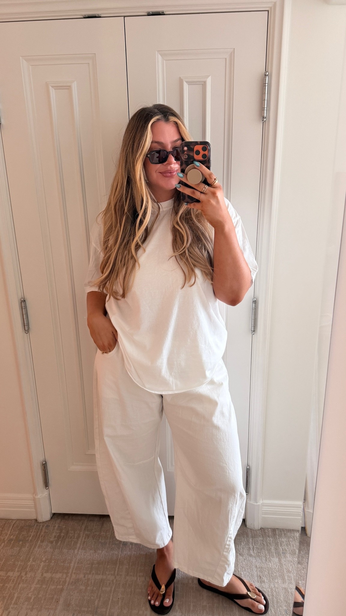 Chic summer outfit from amazon!! Wearing an xxl in these jeans ✨

#LTKootd #LTKSeasonal #LTKMidsize