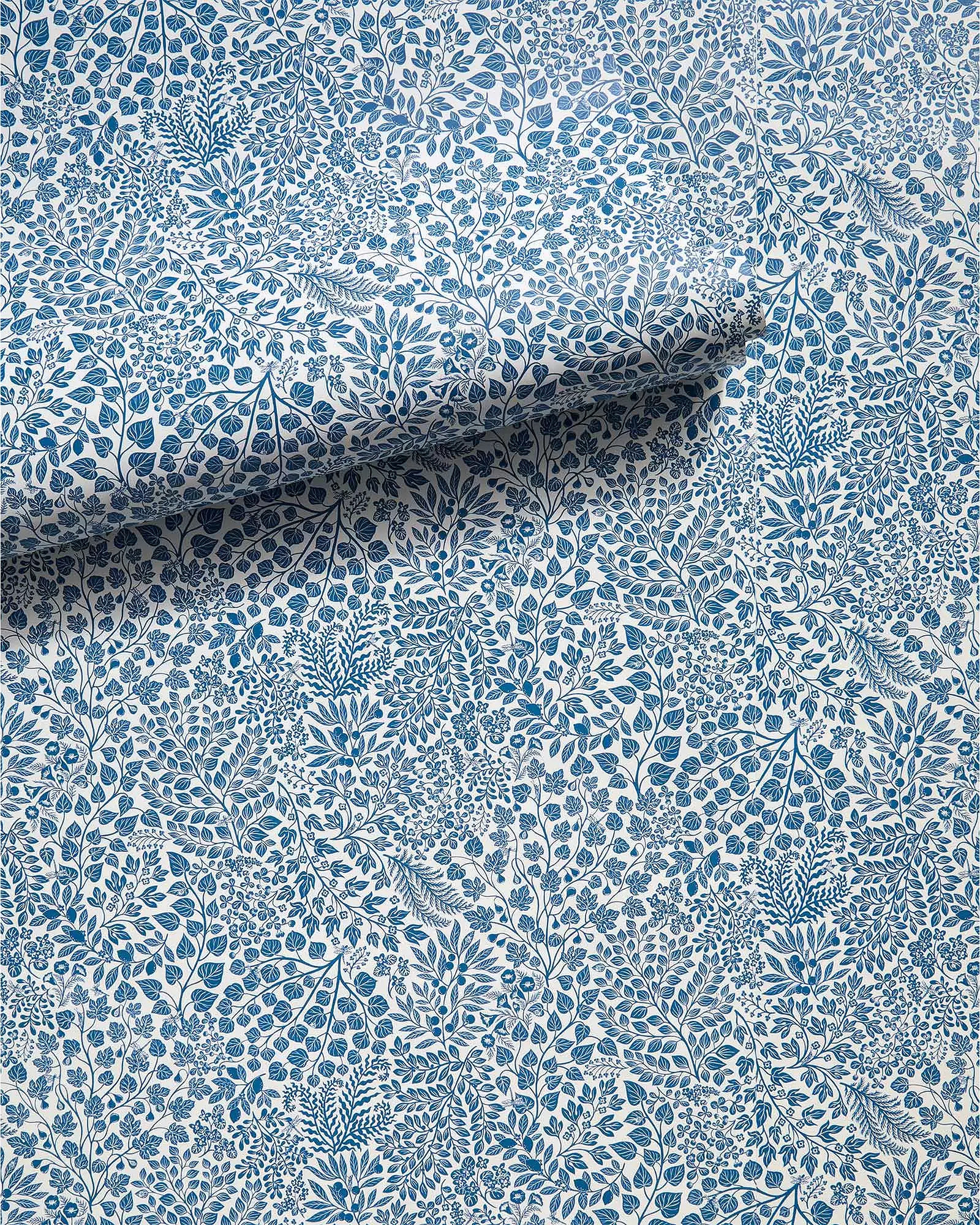 Hawthorne Wallpaper | Serena and Lily