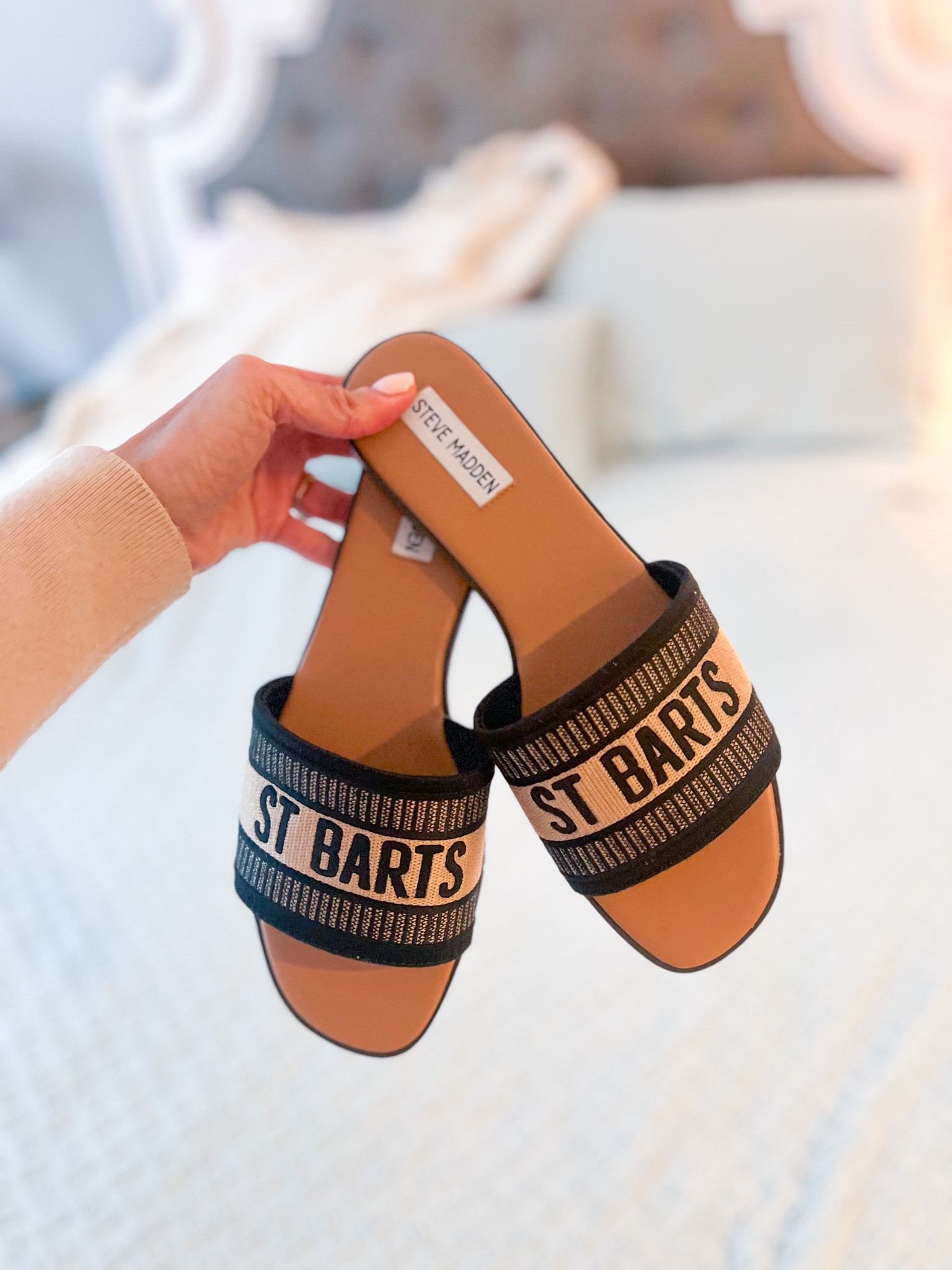 Sandals
Slides
Summer shoes
Vacation
Travel
Summer outfit
Summer fashion
Steve Madden
St. Barts sandals
Spring shoes

#LTKSeasonal #LTKU #LTKstyletip #LTKtravel #LTKFind #LTKshoecrush #LTKunder100