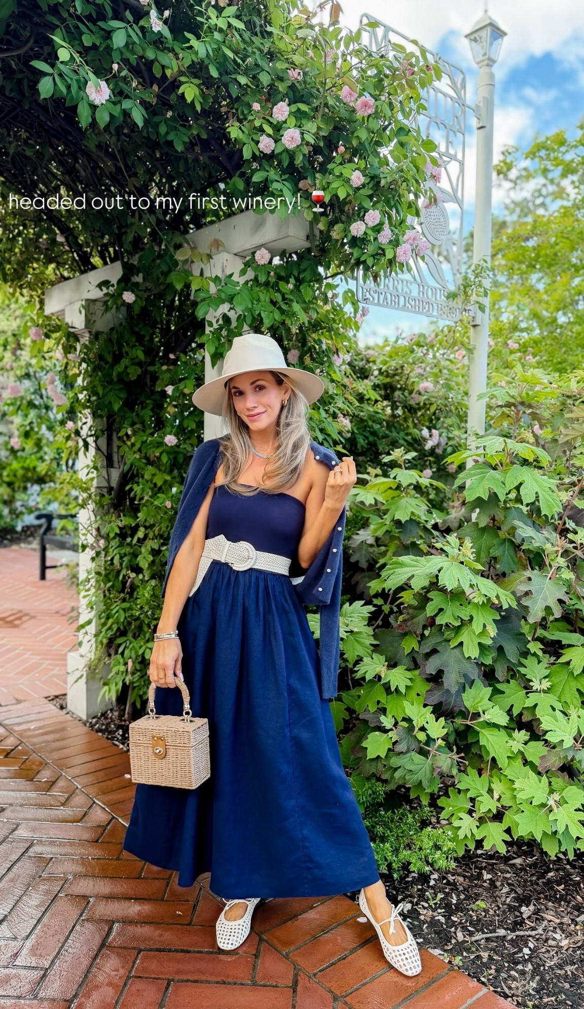 headed out to my first winery!🍷
this outfit is so classy and elevated, but still so comfy! and you’ve never guess the dress is Amazon! 👏🏼

#LTKPetite #LTKgrwm #LTKootd