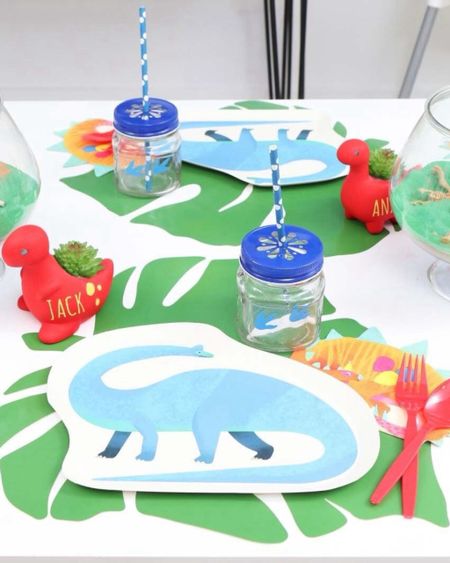 Set the perfect prehistoric place setting for a dinosaur themed kids party!

#dinoparty #partyideas #tablesetting 

#LTKparties #LTKkids #LTKfamily
