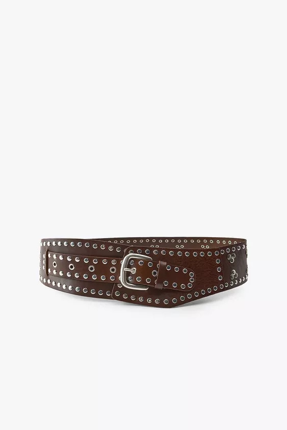 3-inch wide sash belt made of leather. Featuring contrasting studs. Square metal buckle. | Zara US