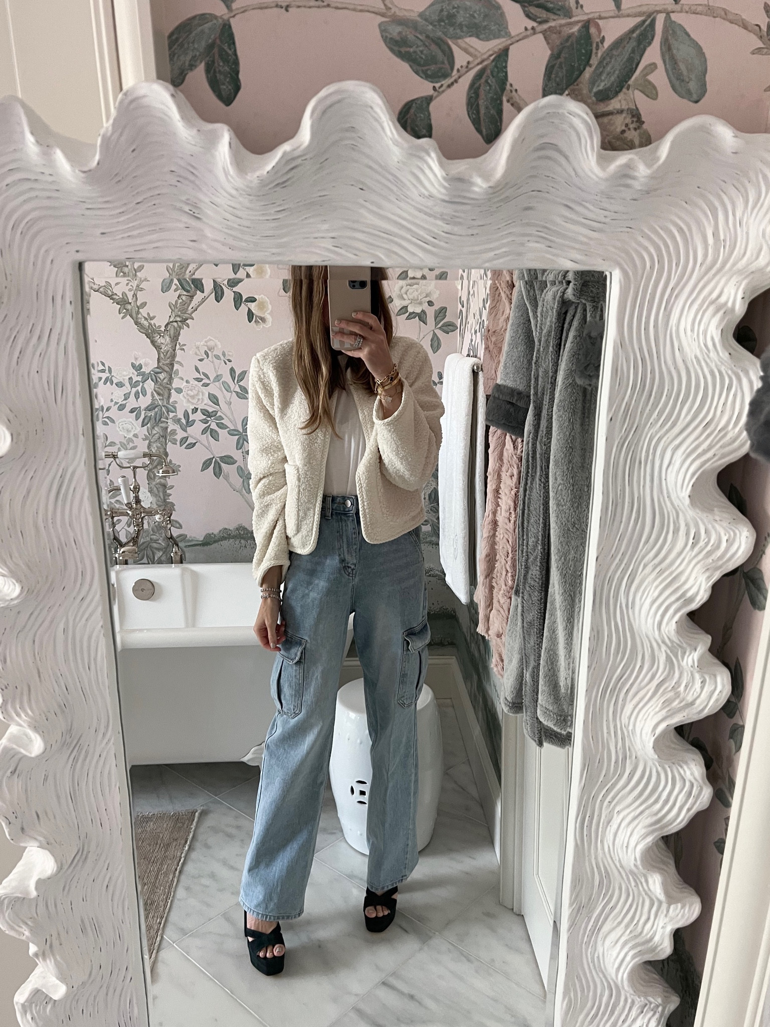 Cargo jeans! Winter outfit of the day. Shop these now 30% off making them under $130

#LTKstyletip #LTKsalealert #LTKshoecrush