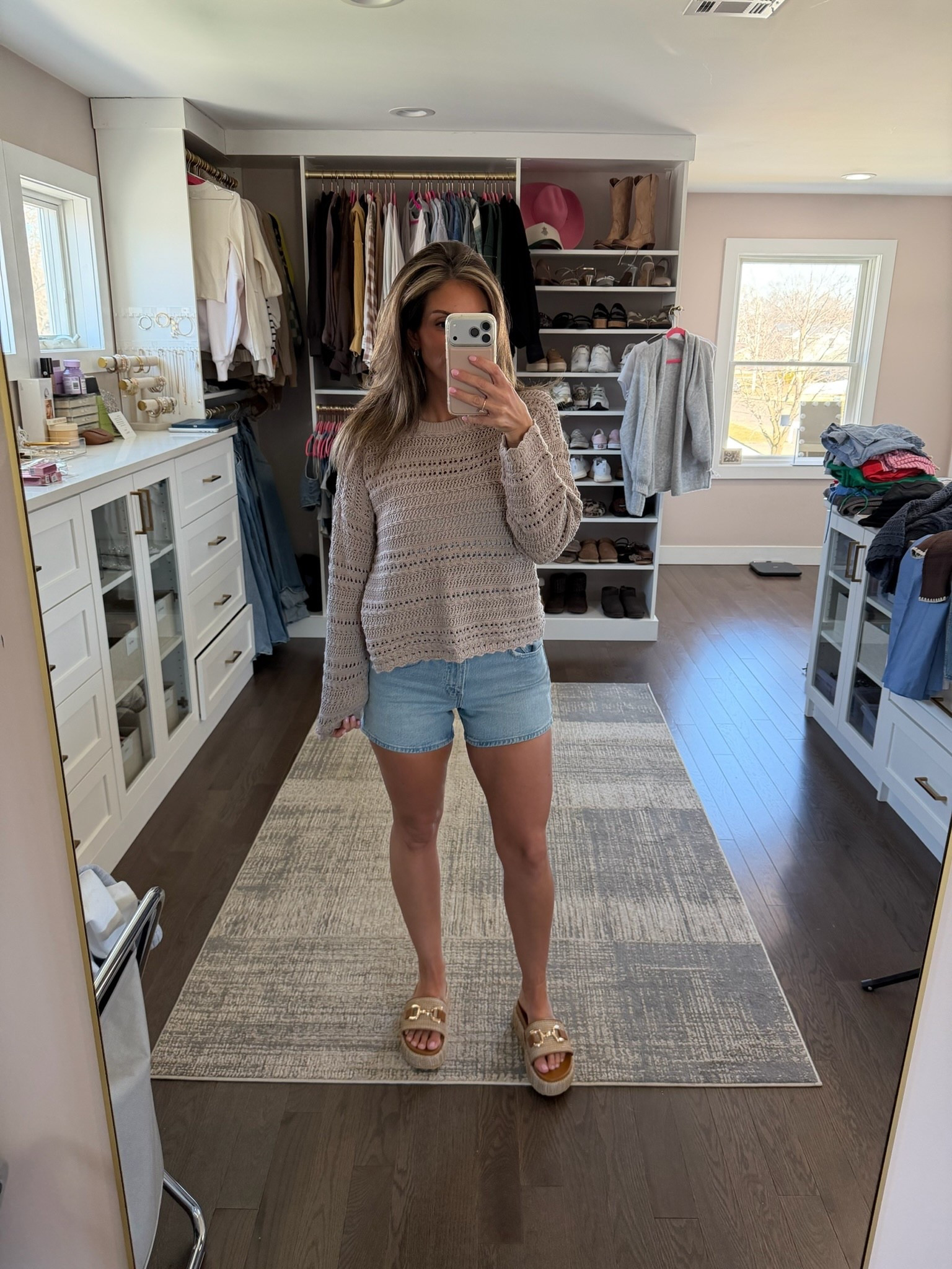 Loving this textured lightweight sweater! 

#LTKmomlife #LTKootd #LTKgrwm