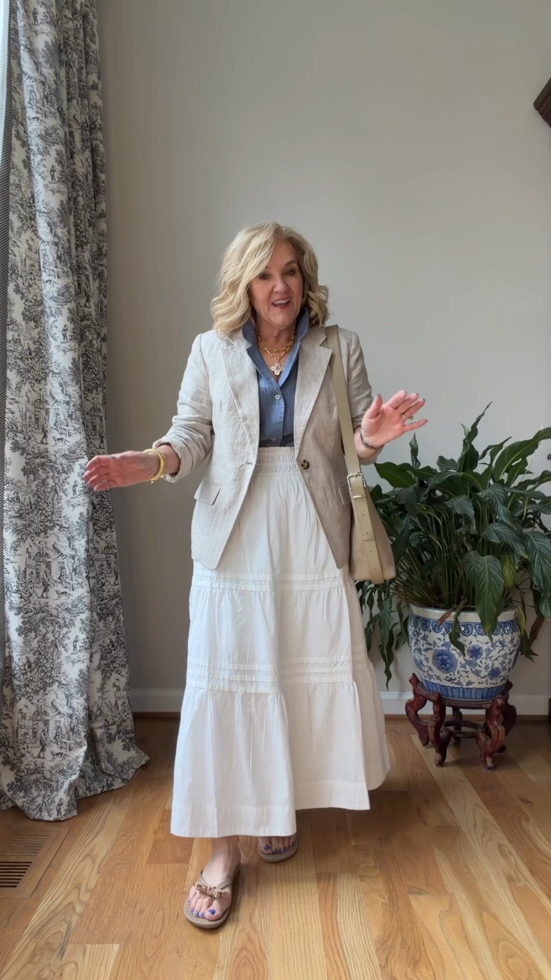 Wearing size medium in all my quince pieces. Gorgeous classics for spring and summer in linen and cotton 