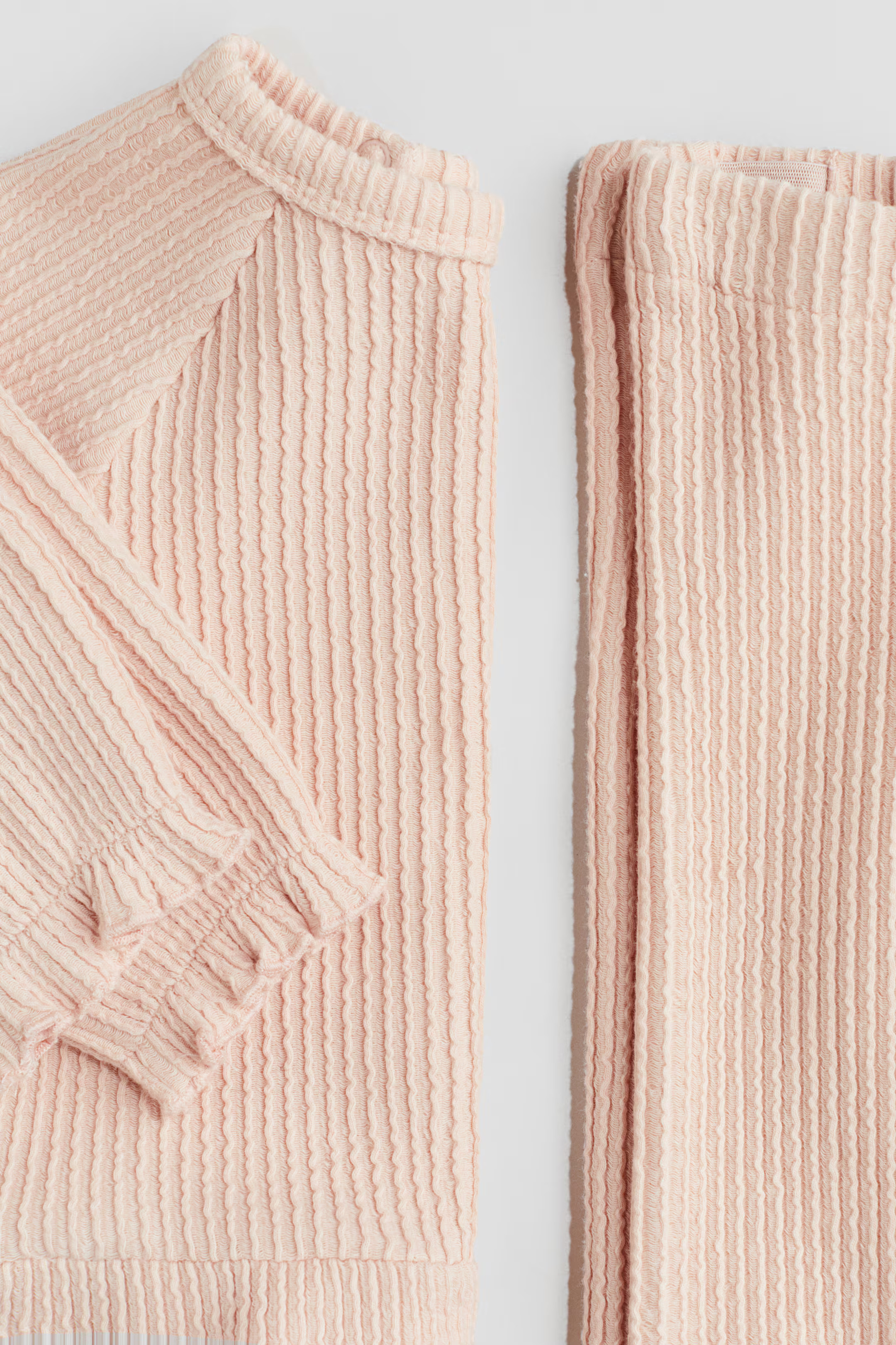 2-piece Wavy-Ribbed Cotton Set | H&M (US + CA)