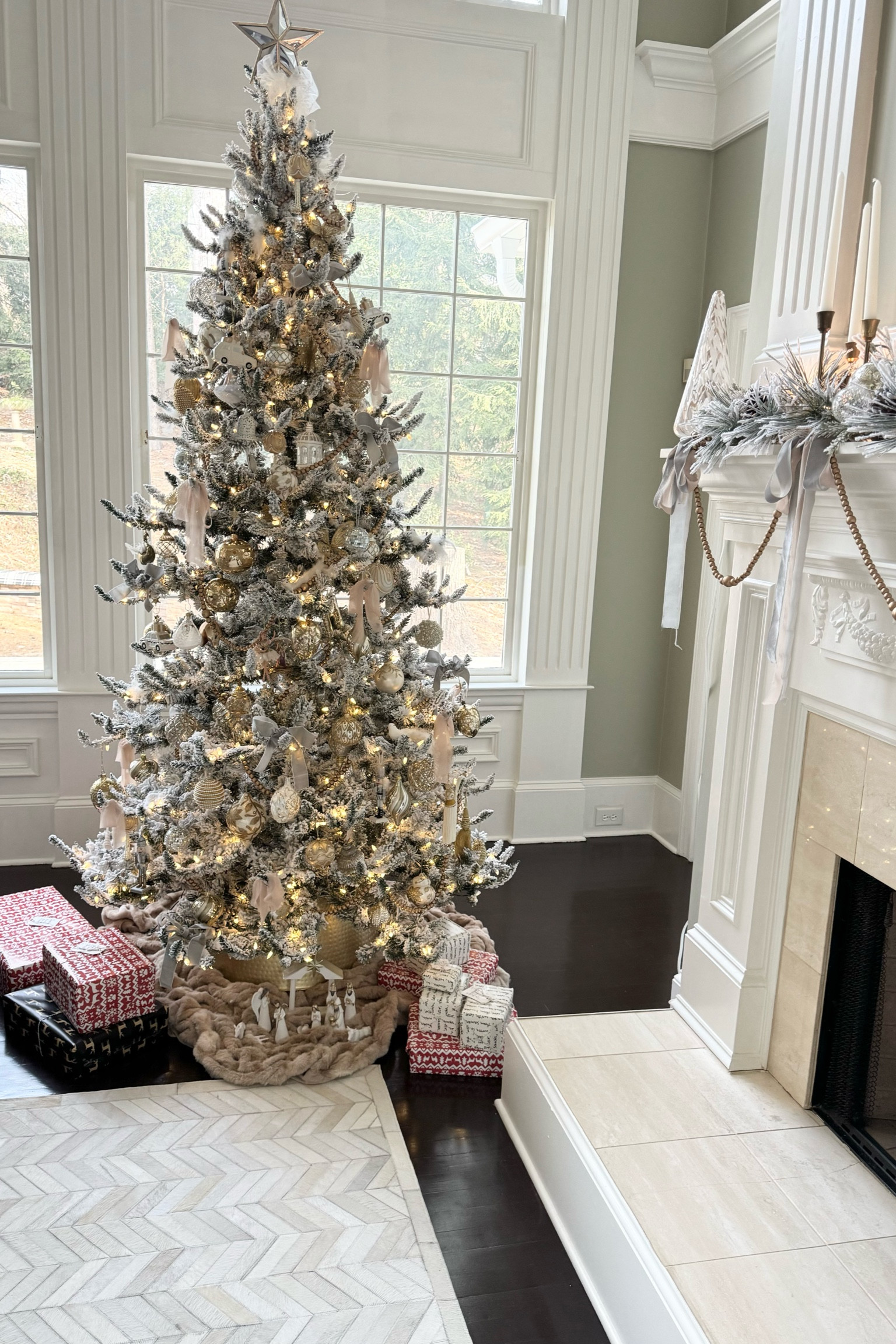 Holidays at home! #amazonfinds #christmassale #whitechristmasdecor

#LTKSeasonal #LTKhome #LTKHoliday