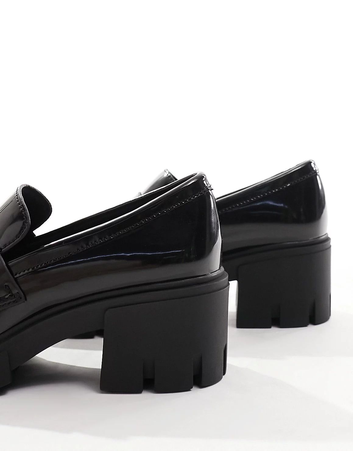 Pull&Bear patent heeled loafer shoe in black | ASOS (Global)
