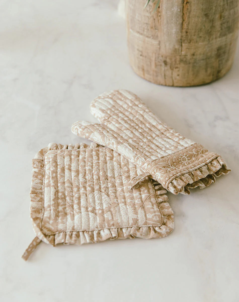Shop Block Print Apron | Cleobella | Cleobella LLC
