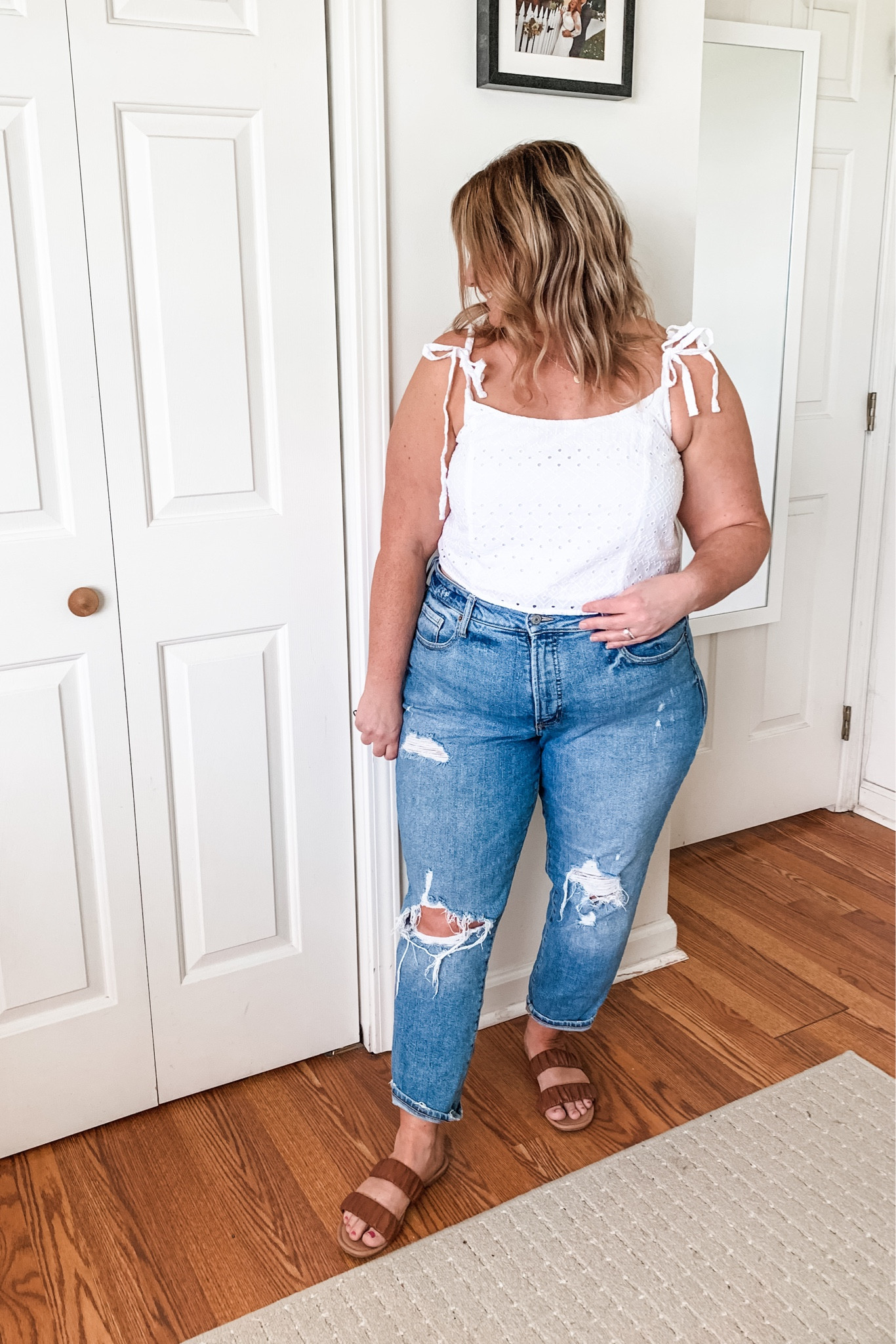 Country concert outfit!
4th of July outfit!

Eyelet cami crop tank
Jeans 
Leather sandals 

#LTKSummerSales #LTKMidsize #LTKSeasonal