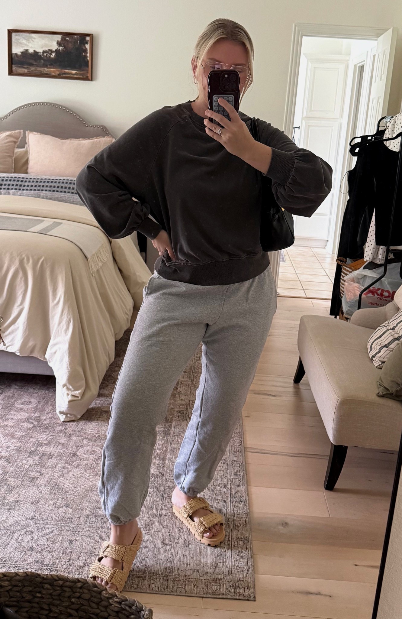 #ootd #schoolpickup 

#LTKdayinmylife #LTKootd #LTKmomlife