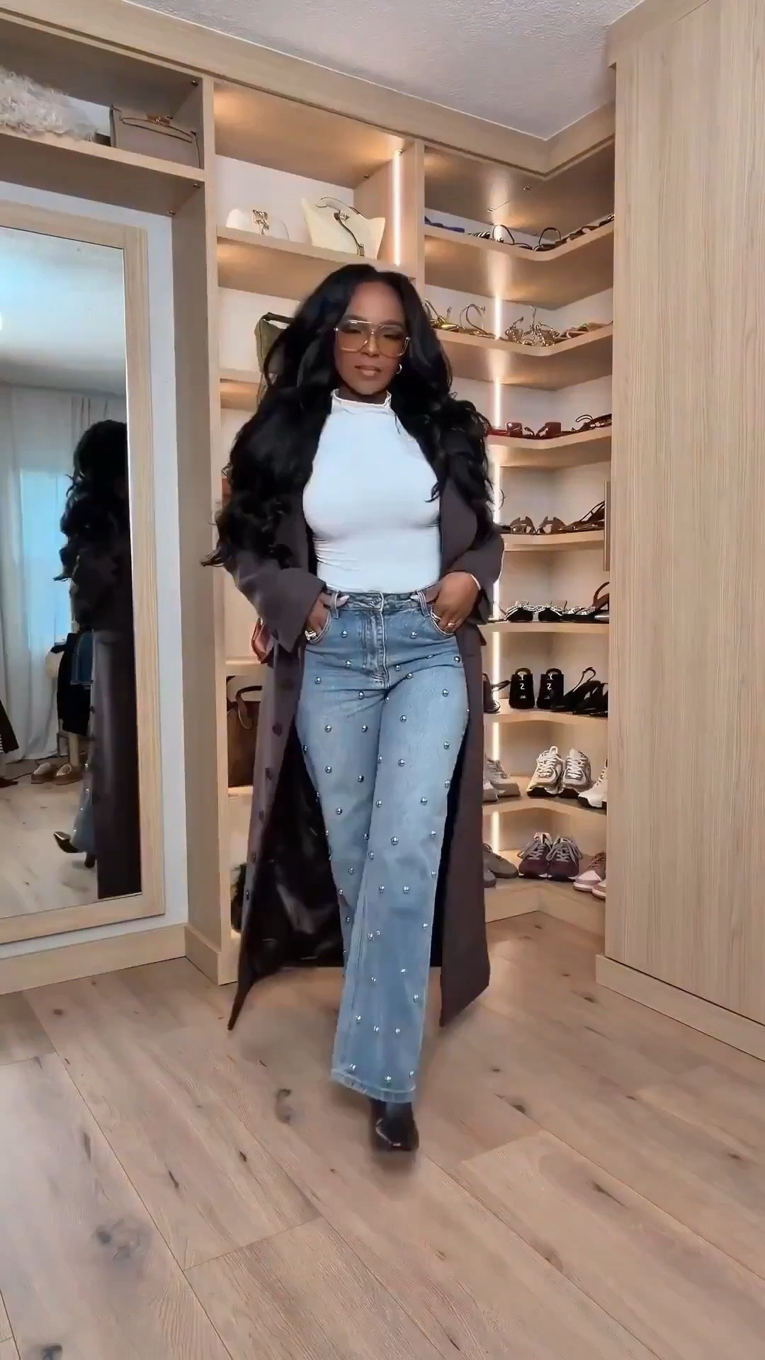 Scroll to shop! 👇🏽  

Everything from this look is linked below! EXACT pieces are linked first. If something is sold out or unavailable, I’ve added SIMILAR options for you. 🤎  


Wearing: Size Small | 5’4” | 140 lbs  

📲 Download the FREE LTK app & follow @kirasfashionfinds to shop all my daily finds.  xx Kira