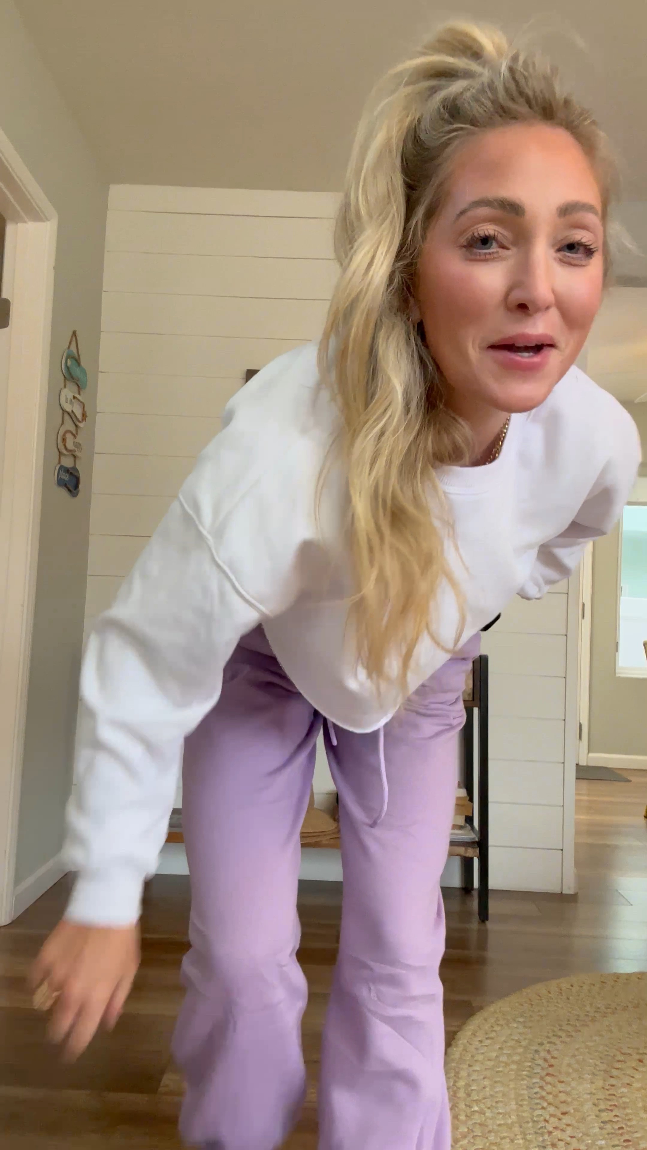 Size Xs joggers and size s crop sweatshirt 

#LTKstyletip #LTKunder50