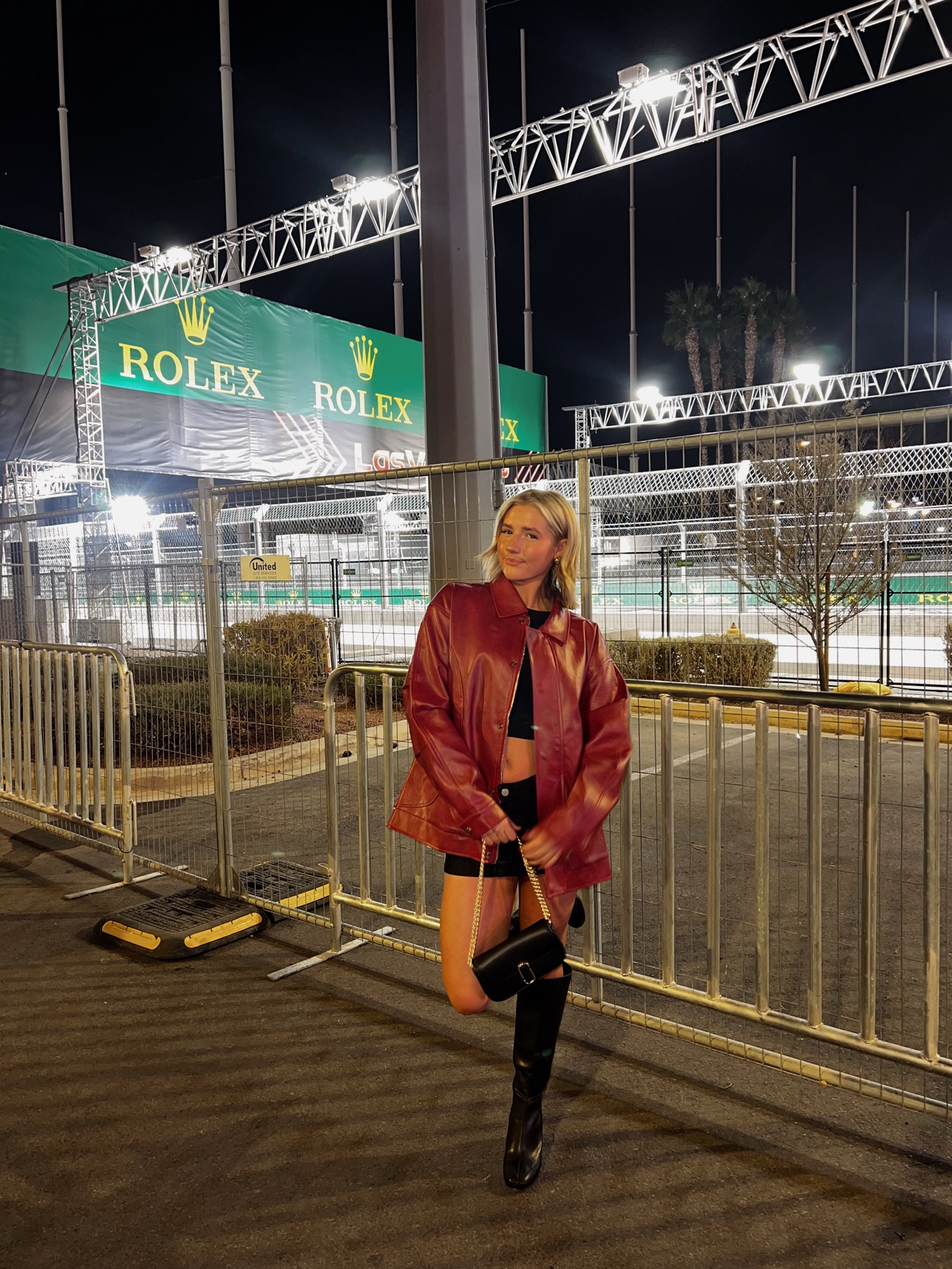 F1 fit details 

#LTKCyberWeek #LTKSeasonal #LTKGiftGuide