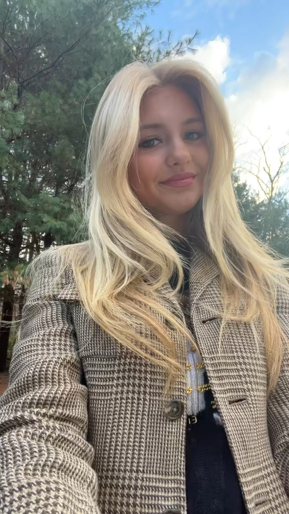 Holiday outfit inspo

#LTKGiftGuide #LTKSeasonal #LTKHoliday