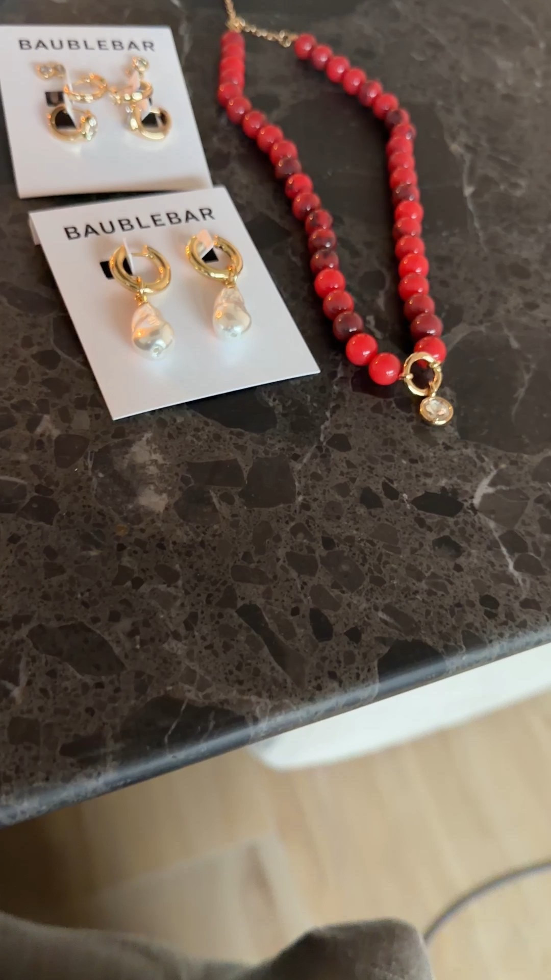 Instagram story giveaway for you! 