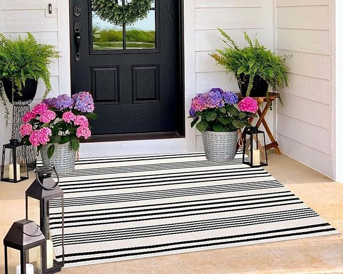 BUAGETUP Black and White Outdoor Rug 3'x 5' Hand-Woven Cotton Washable Rug Striped Front Porch Ru... | Amazon (US)