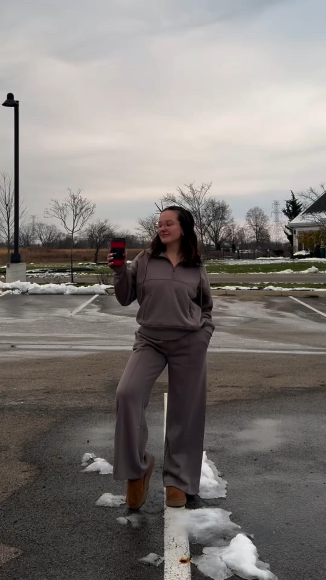 30 Days of Outfits: Day 2 ✨
•
Today I wore this super comfy & cozy matching set from @rbxactive 🤎
This set was perfect for today since I ran some errands and lounged around!
•
•
•
#rbxactive #sweatshirts #sweatpants #widelegpants #loungewear #comfy #cozy #cozyfashion #fashion #fallfashion #winterfashion #hoodie #microinfluencer #nanoinfluencer #lifestyle #influencer #aesthetic #outfit #outfits #ootd #outfitinspiration #fashioninspo #comfortable #30daysofoutfits #clothes #matchingset #matchingsets