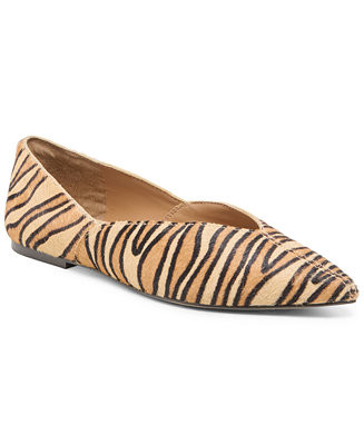 Women's Gema Pointed Toe Flats | Macy's