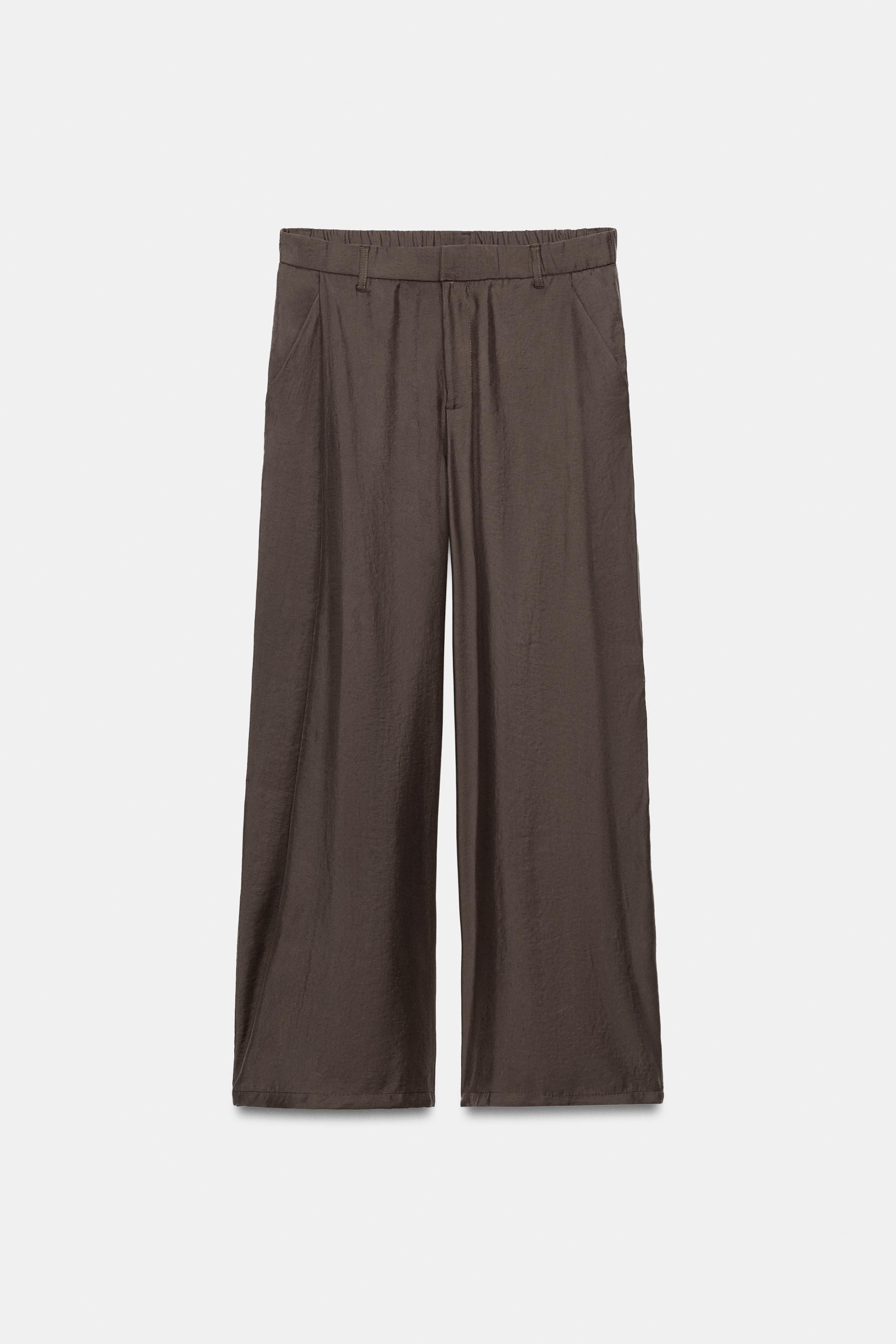 PANTALON FLUIDE À PLIS | Zara FR