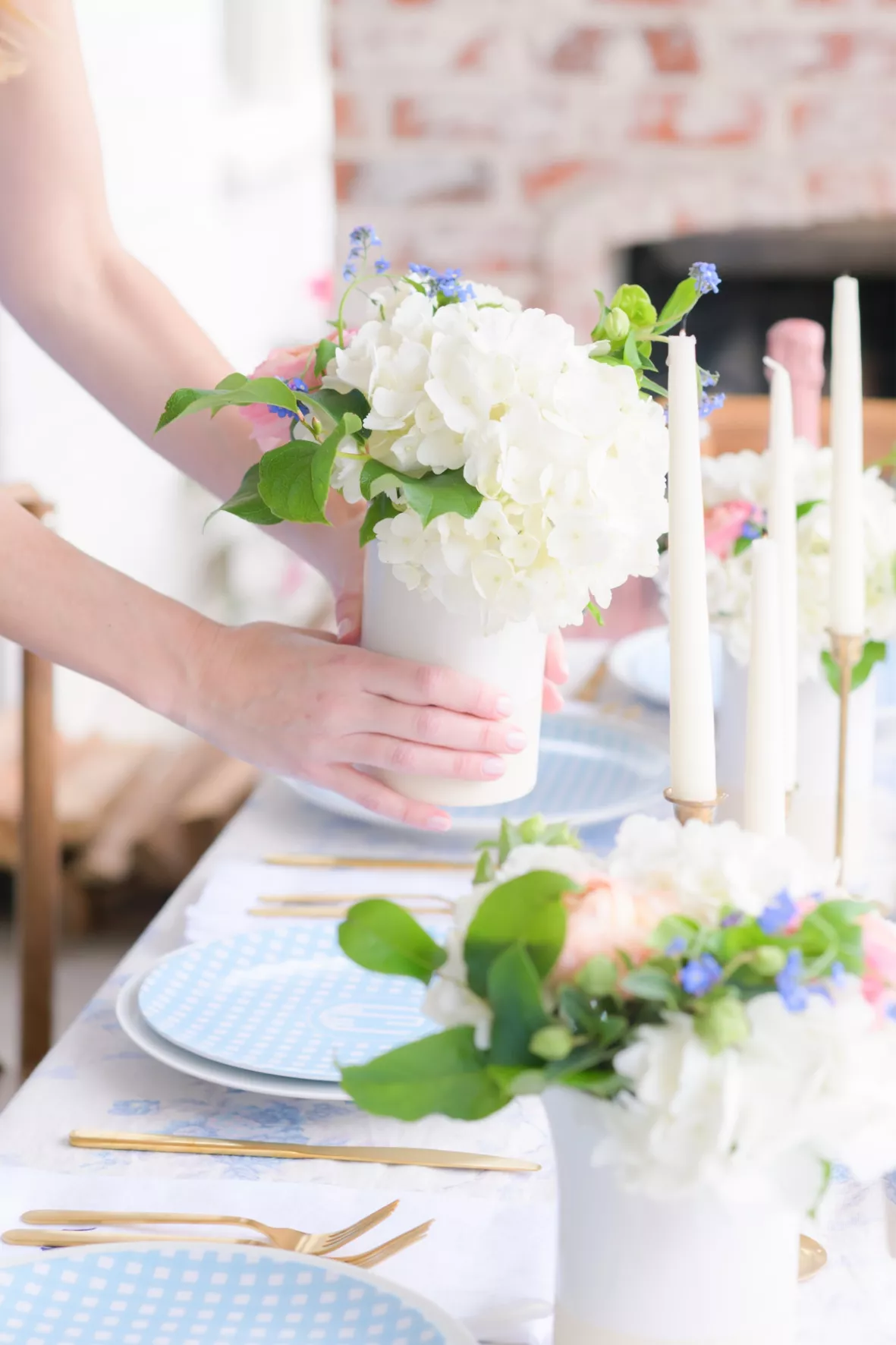 20 gorgeous Easter table decorations