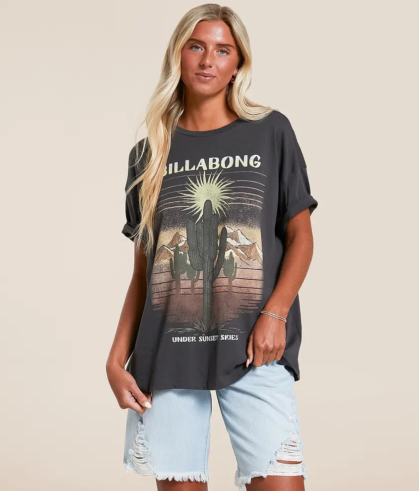 Desert Break Oversized T-Shirt | Buckle