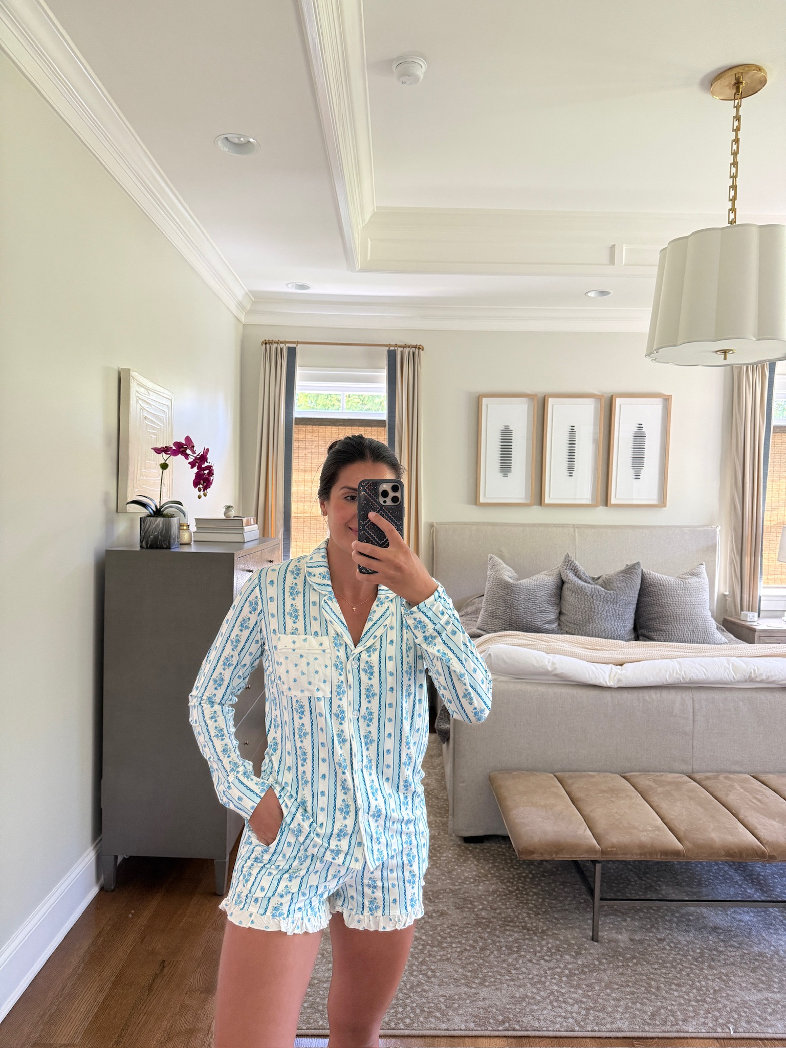 this pattern is so cute!

Tts: M

In my jammers, pjs, pjs for moms, mom pjs, mom pj set, pj set for women, pj set for her, kids pjs, kids pj sets, boys pjs, Memorial Day pjs, Fourth of July pjs, American pjs, boy mom, grace white

#LTKootd #LTKmomlife #LTKHome